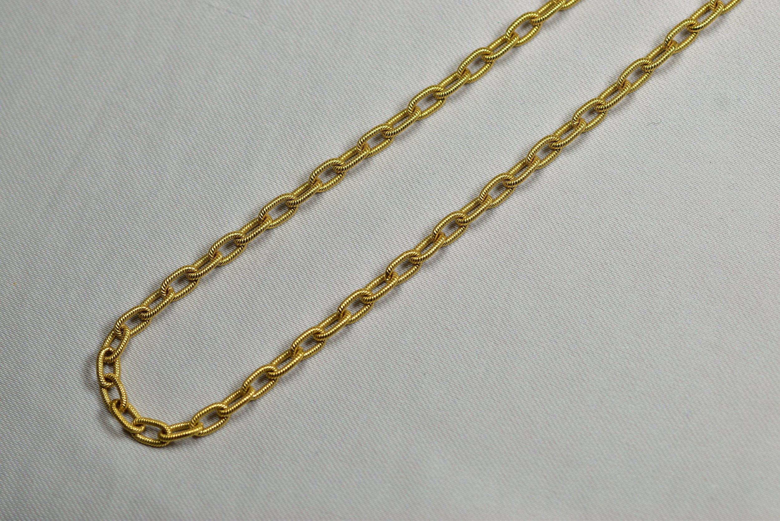 https://i.etsystatic.com/18684863/r/il/d64ce4/4335065374/il_fullxfull.4335065374_gmet.jpg