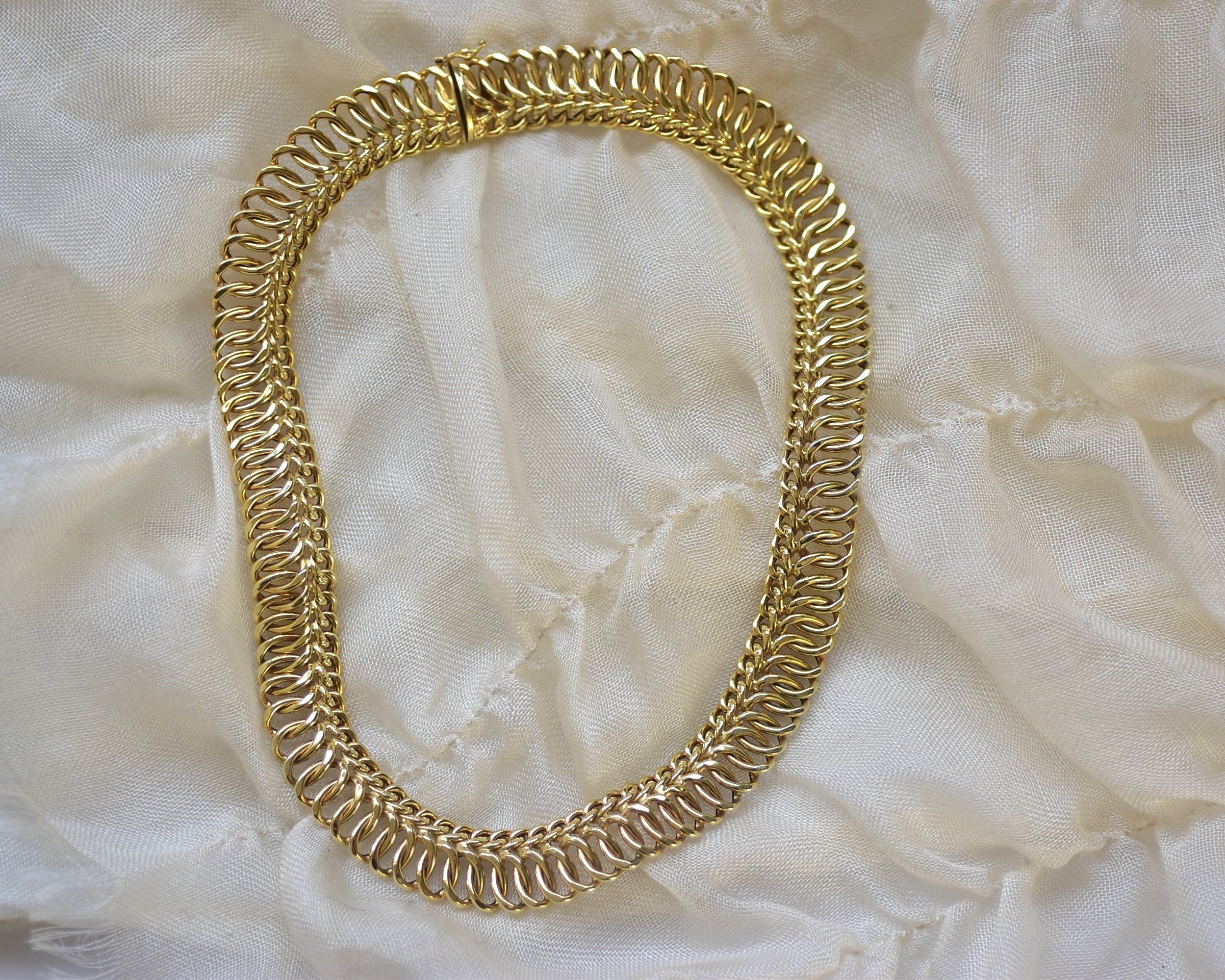 https://i.etsystatic.com/18684863/r/il/1a07a1/4120928293/il_fullxfull.4120928293_f34m.jpg