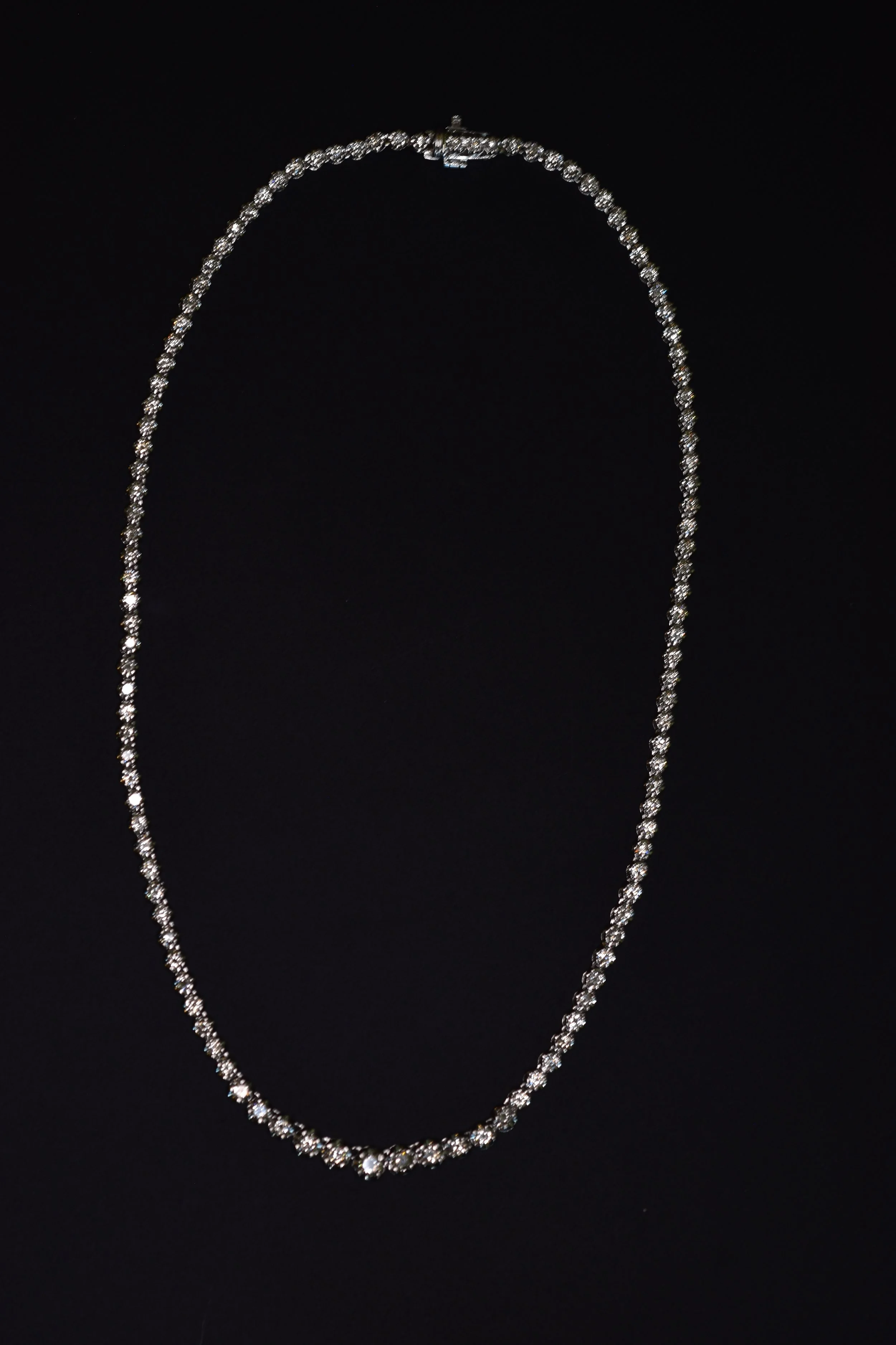 Vintage Platinum Graduated Natural Diamond tennis Necklace