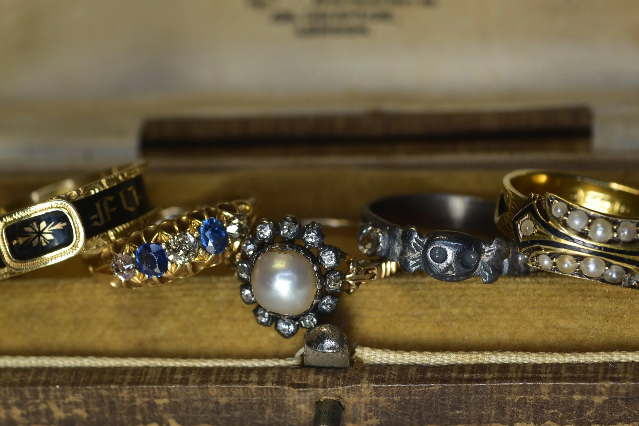 antique ruby ring art deco sapphire ring