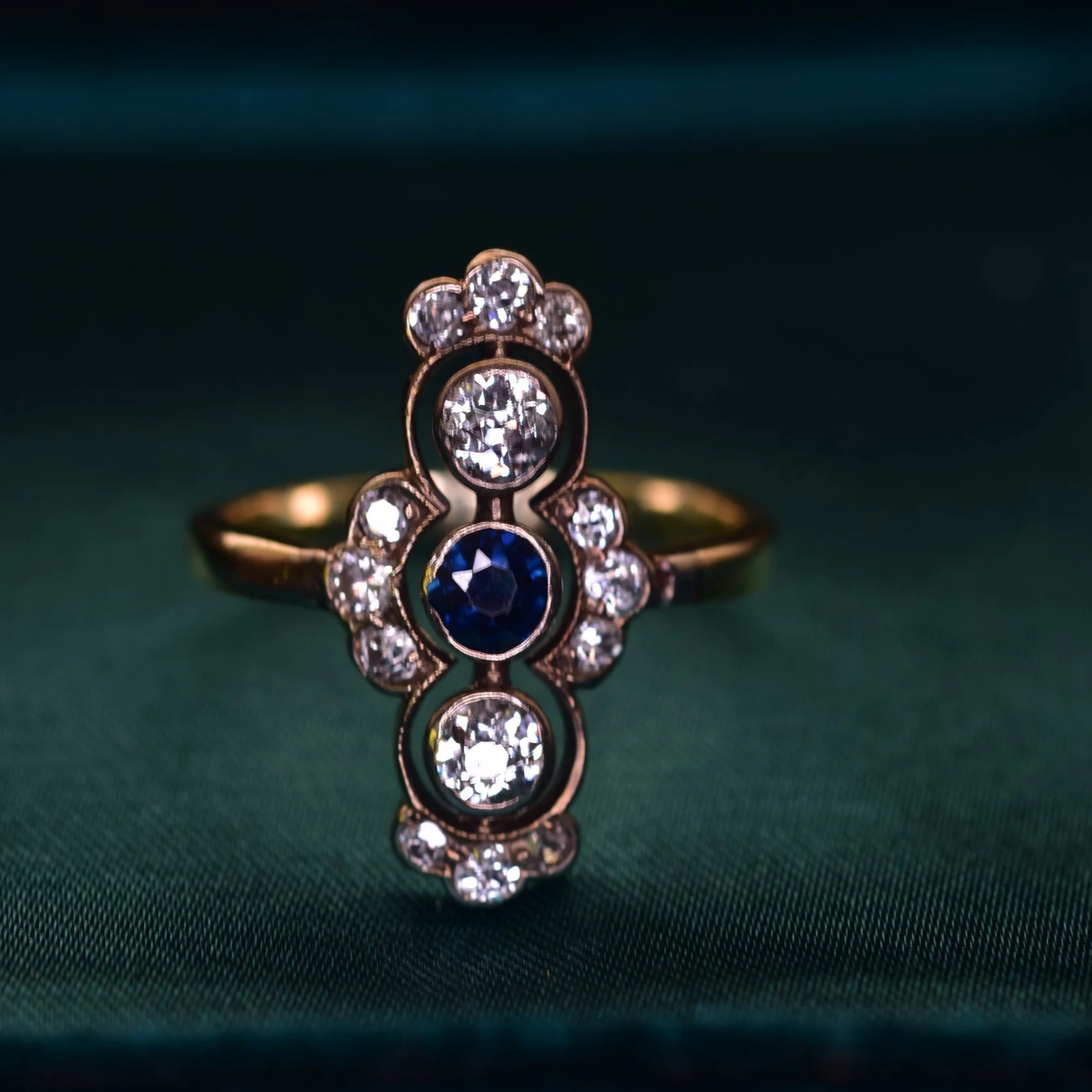 Art Nouveau Sapphire & Diamond Ring
