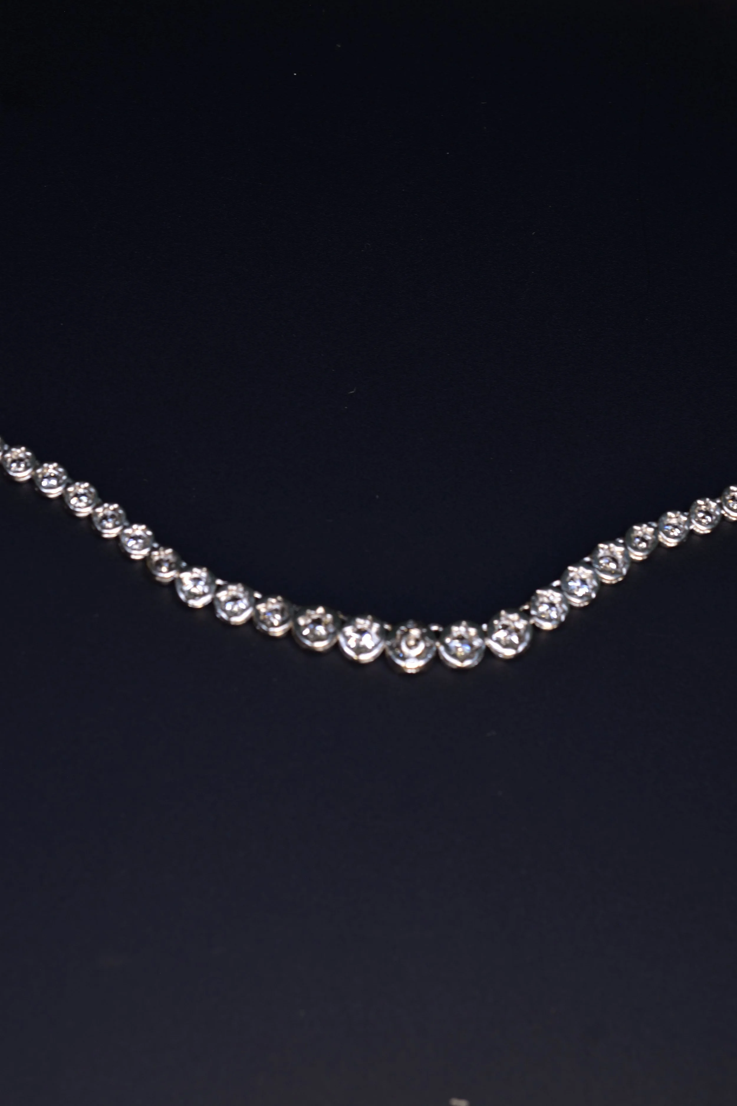 Vintage Platinum Graduated Natural Diamond tennis Necklace