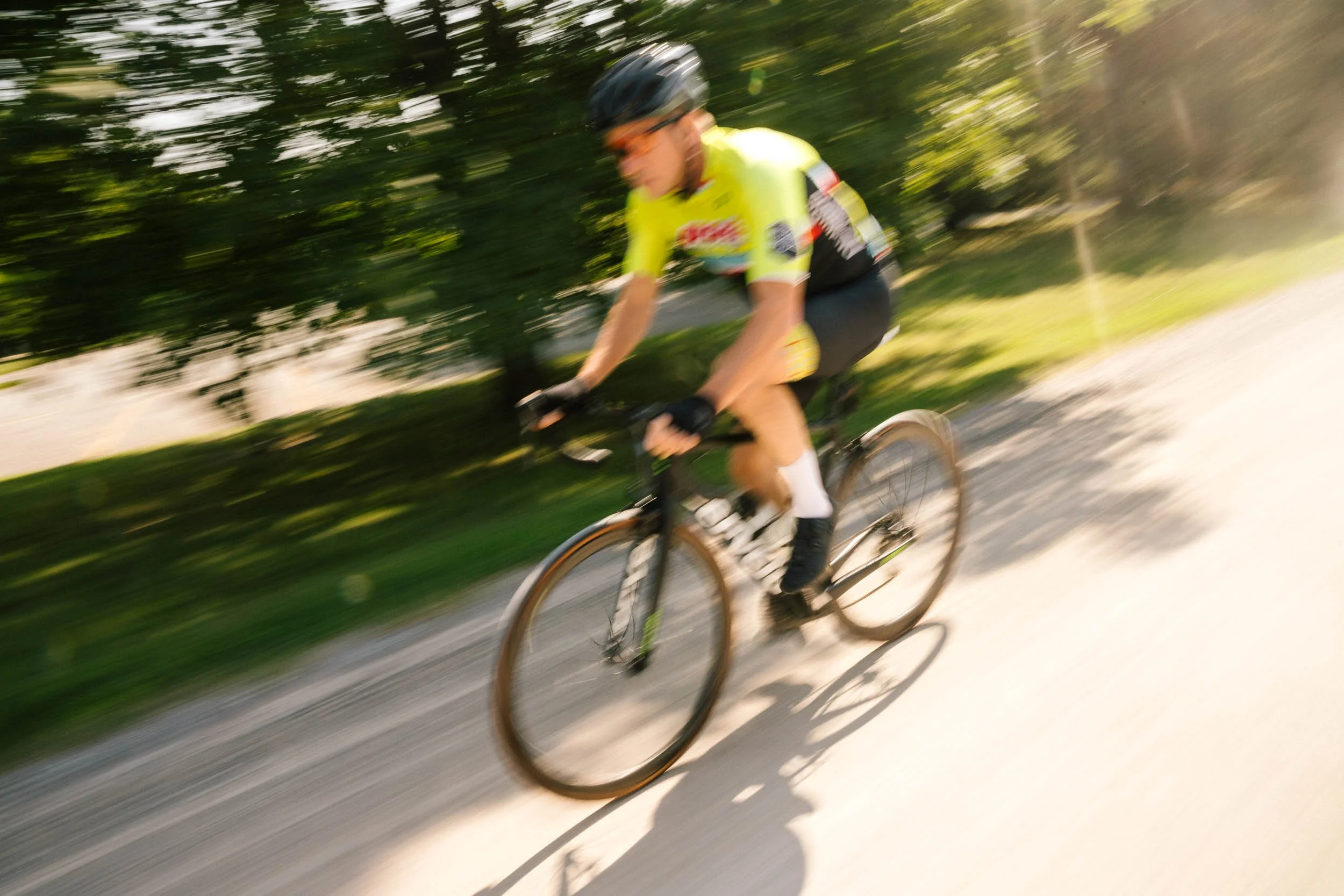 AaronWynia_AW 09-25-24-2599_MutualFriends.jpg