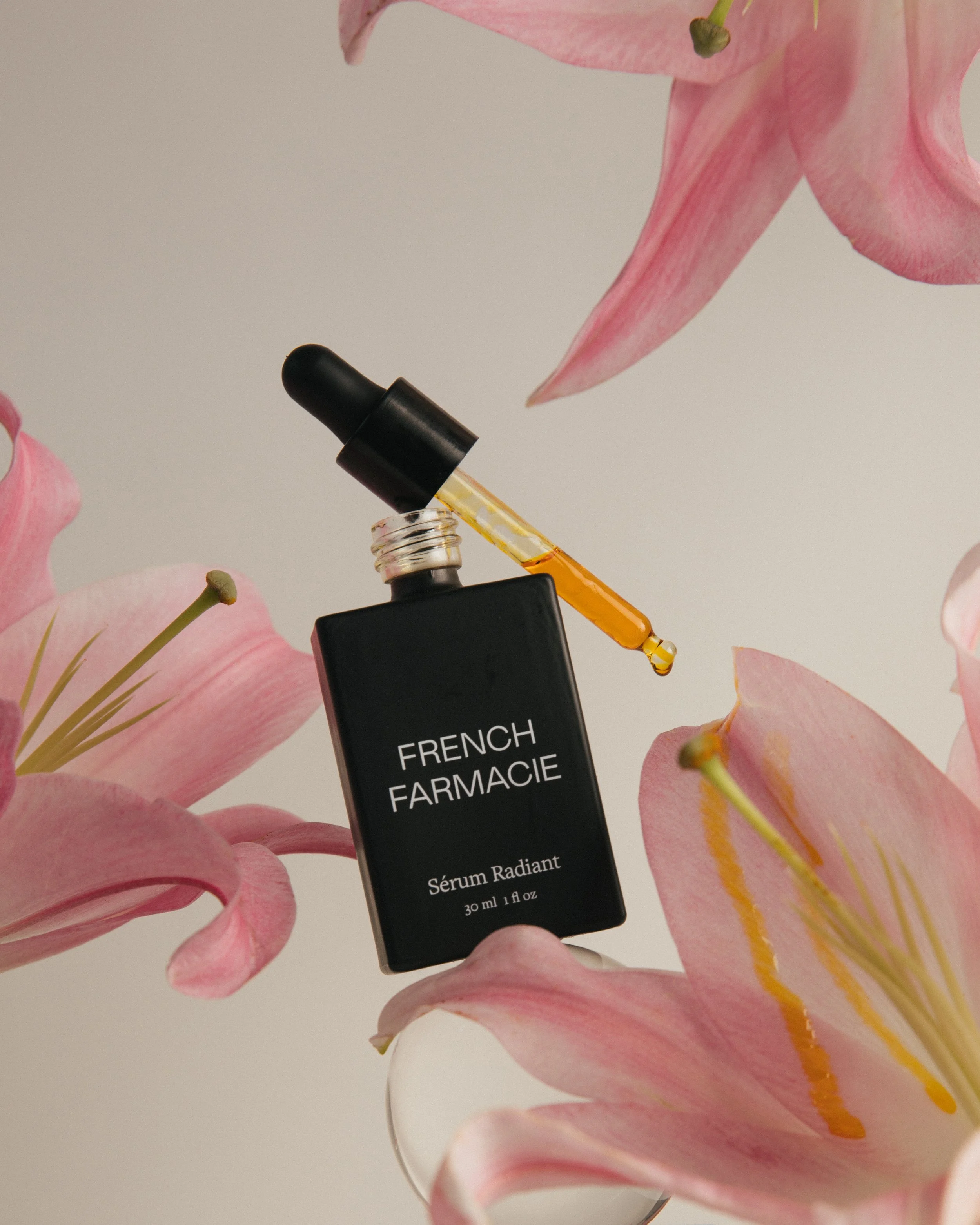 LouisaNicolaou_FFPRODUCT_003_FrenchFarmacie.jpg