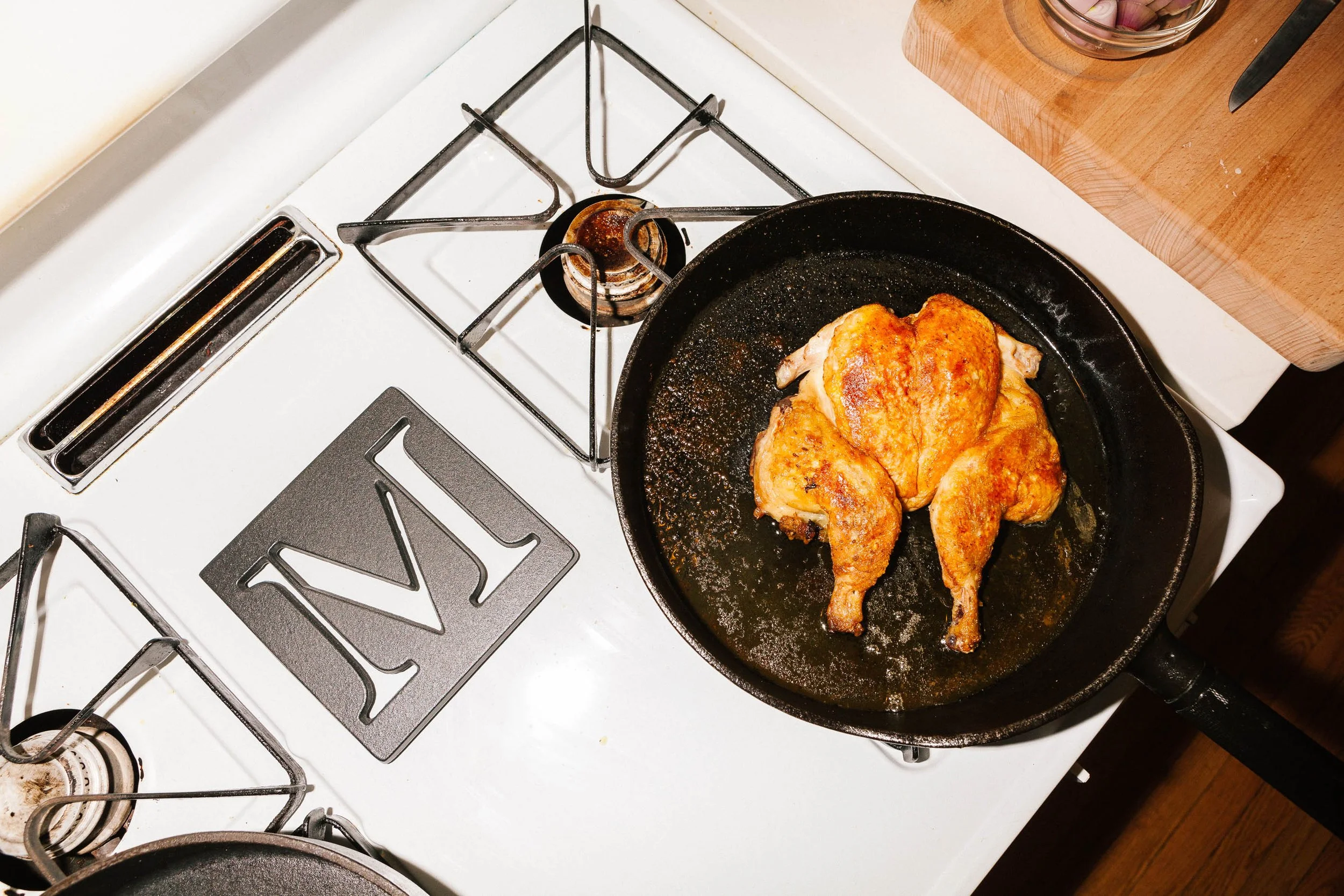 AaronWynia_AW - Web-8765-2_MattyMathesonCookware.jpg