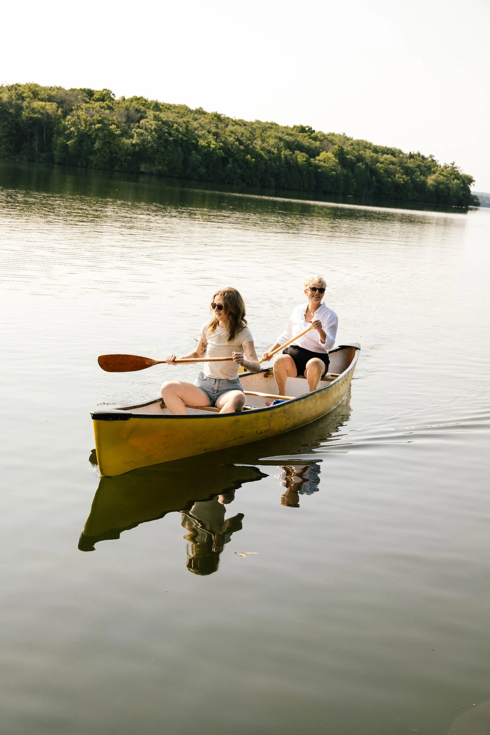 AaronWynia_AW 09-25-24-1075_MutualFriends.jpg