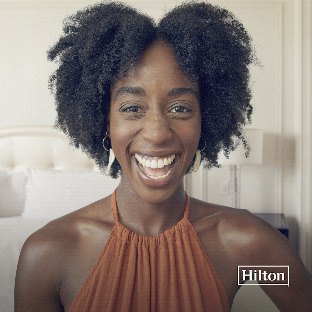 DanielEhrenworth_HILTONFACE02_Hilton.gif