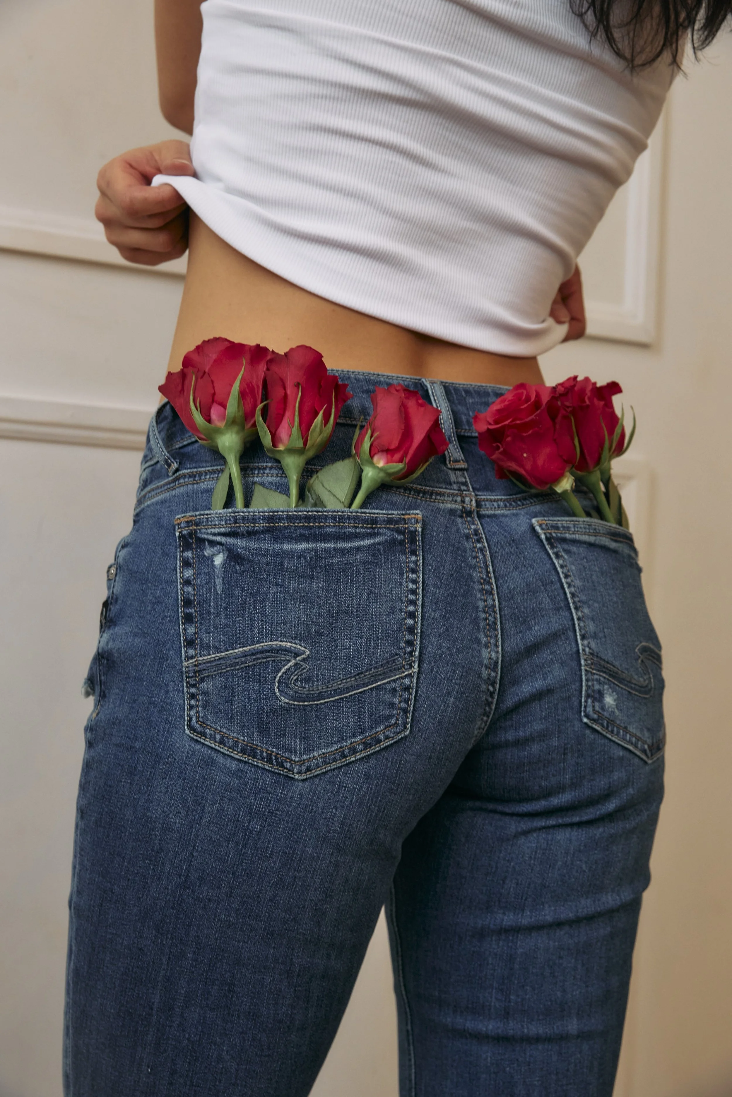 JoeBulawan_08-VALETINES_2025-01-30-SILVER-JEANS_592_SilverJeans.jpg