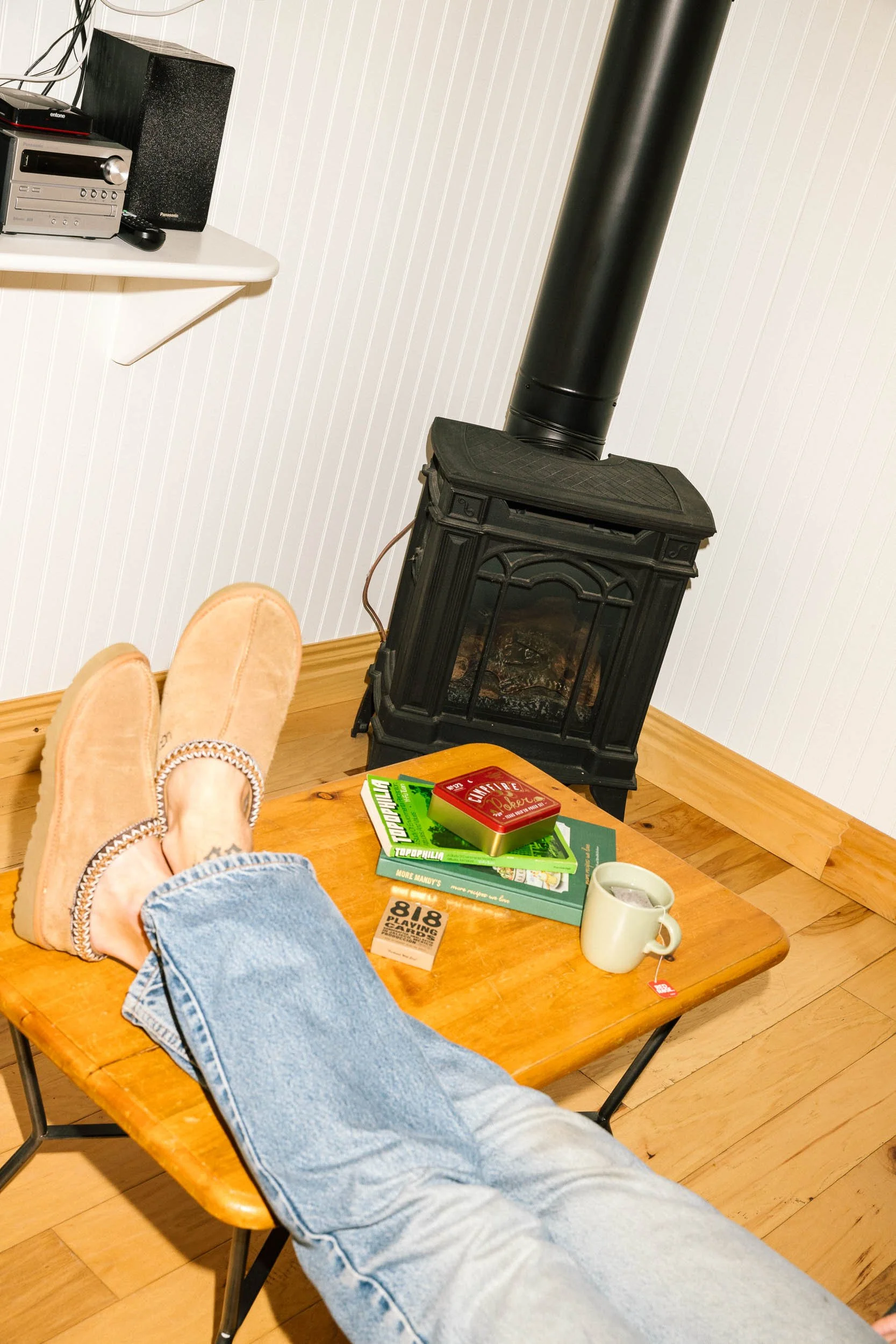 AaronWynia_AW 09-25-24-9062_MutualFriends.jpg