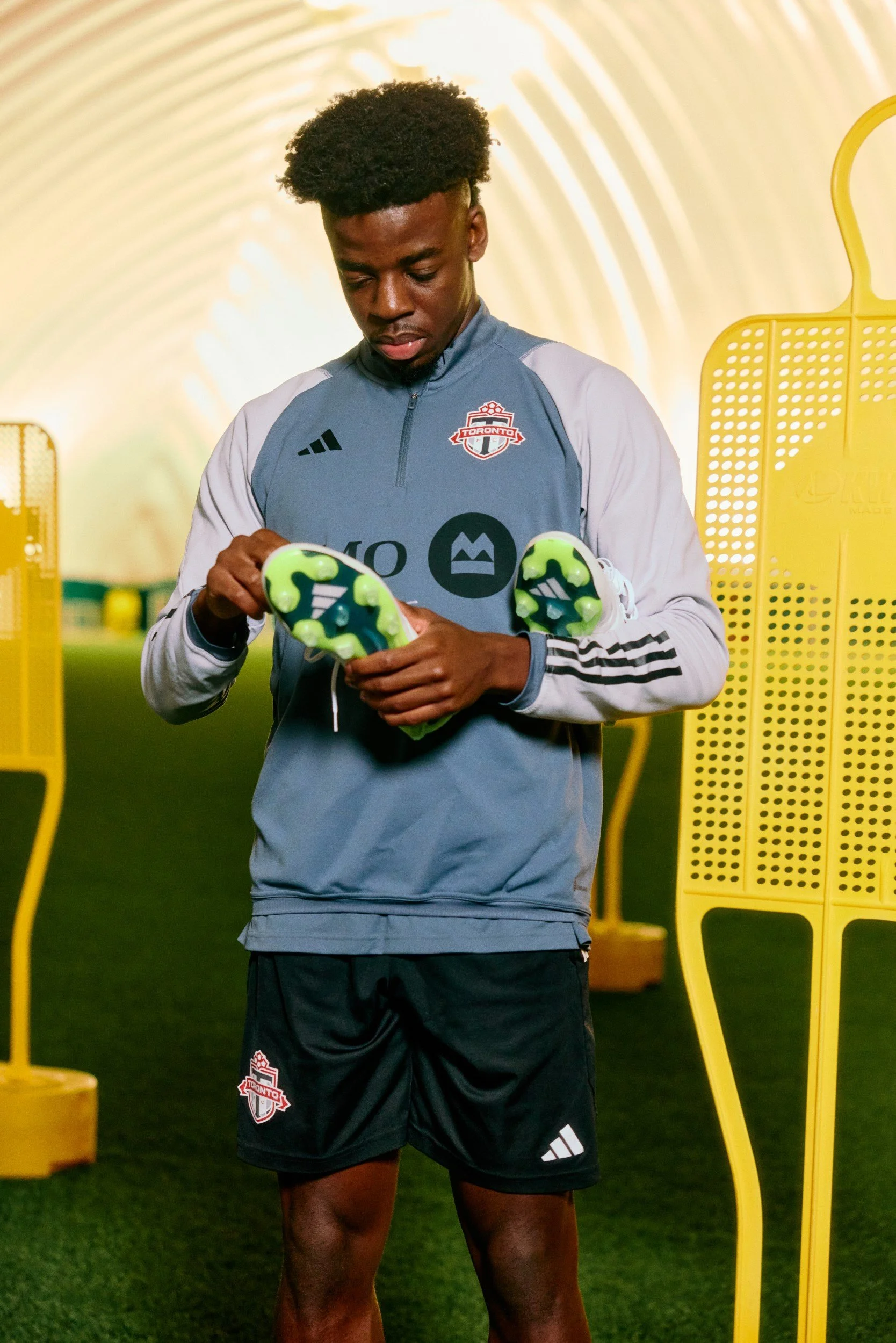 PaulBolasco_BMOxTFC-DK_24259_MLSE (Custom).jpg