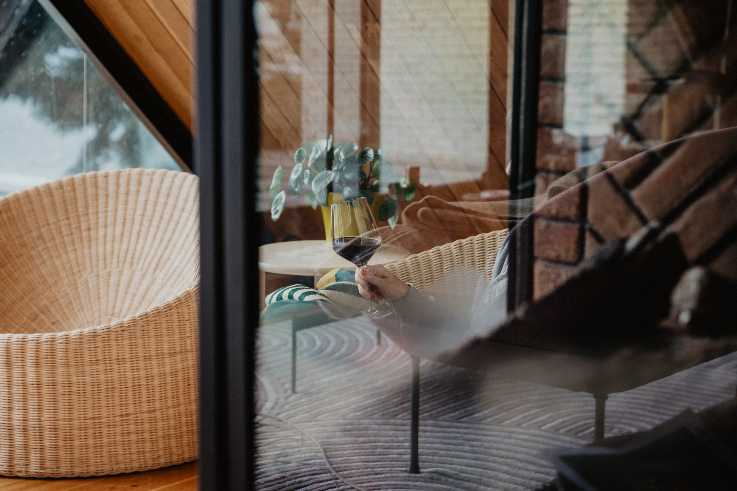 LouisaNicolaou_045A1257_DrakeHotel.jpg