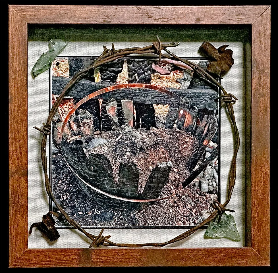 leibowitz_Barrel & Barbed Wire.jpeg