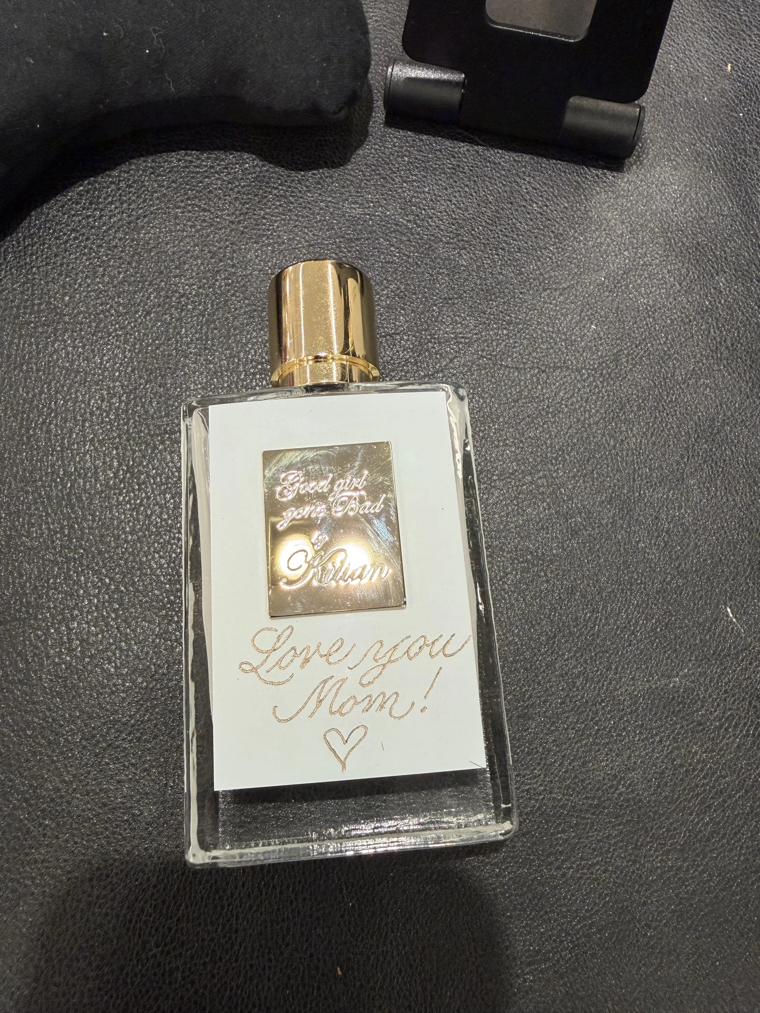 Kilian_SubtleGraceCalligraphy_LiveEventArtist+Northern_VA_WashingtonDC_DMV_Calligrapher&Engraver.jpeg