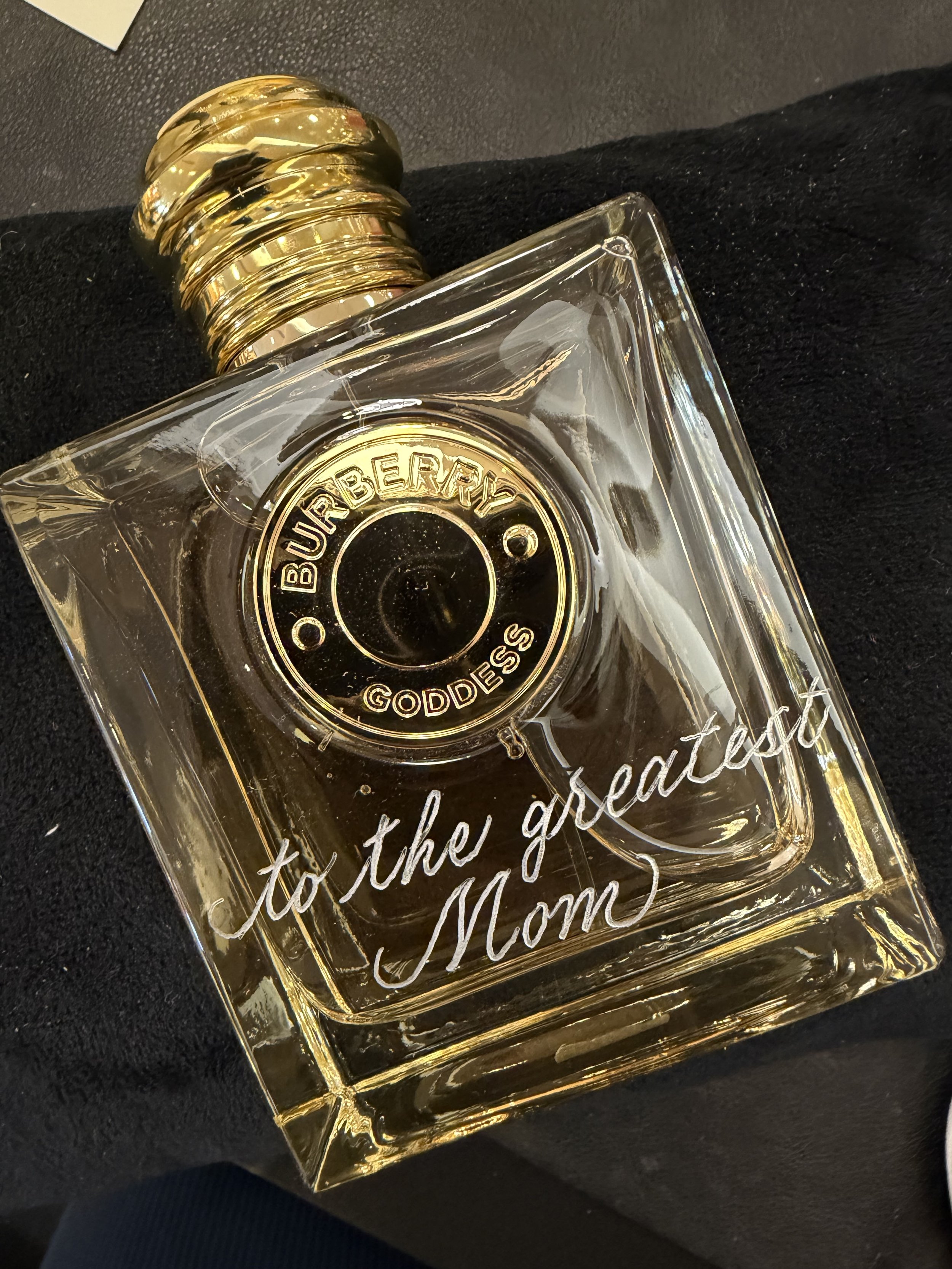 Burberry_SubtleGraceCalligraphy_LiveEventArtist+Northern_VA_WashingtonDC_DMV_Calligrapher&Engraver.jpeg