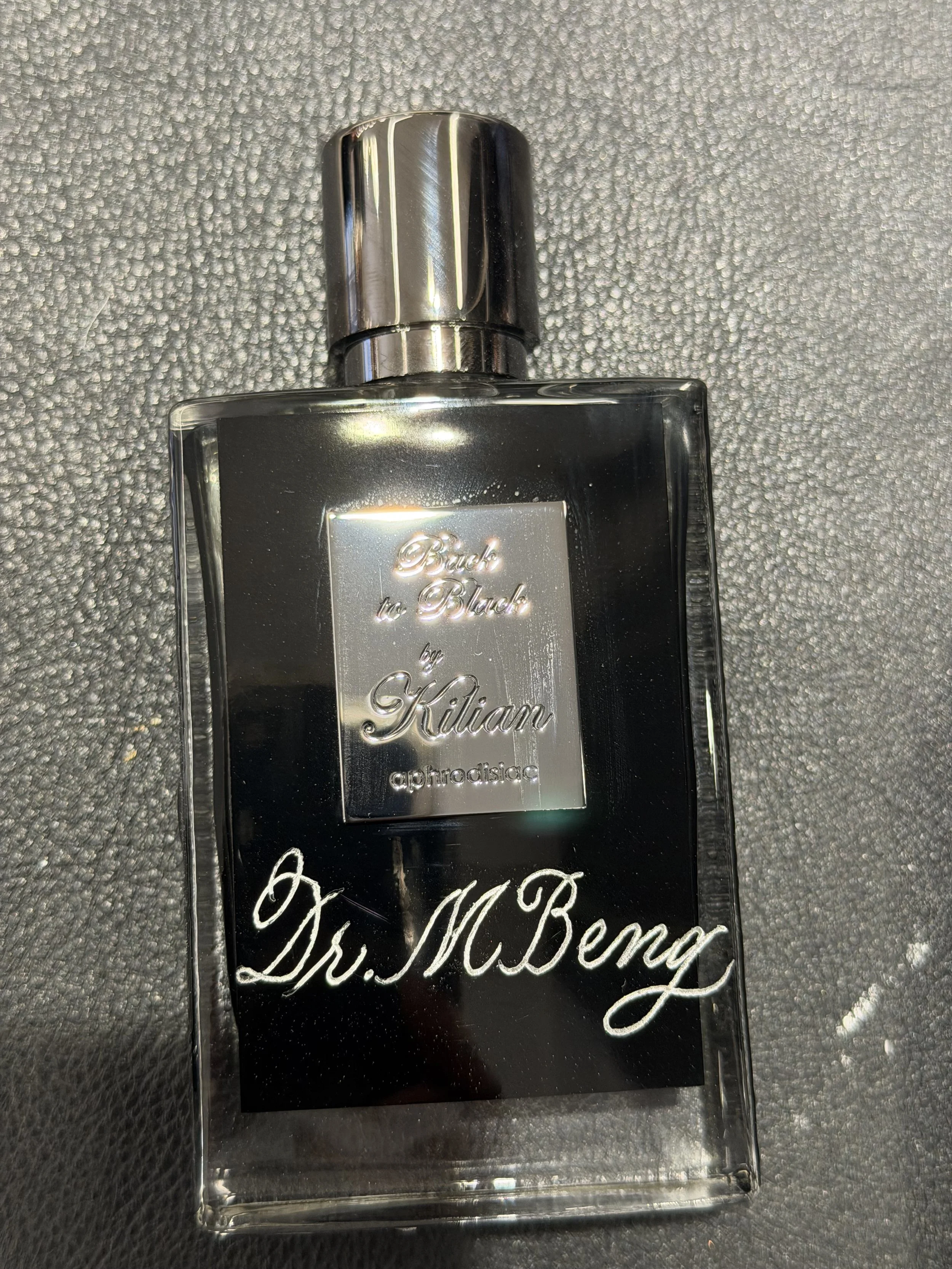 Kilian_SubtleGraceCalligraphy_LiveEventArtist+Northern_VA_WashingtonDC_DMV_Calligrapher&Engraver2.jpeg