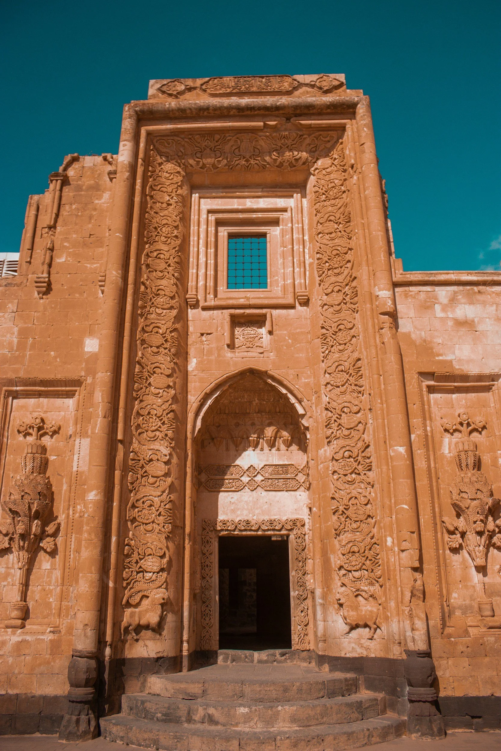 What Do the Seven Churches of Revelation Represent? Symbolism and Meaning