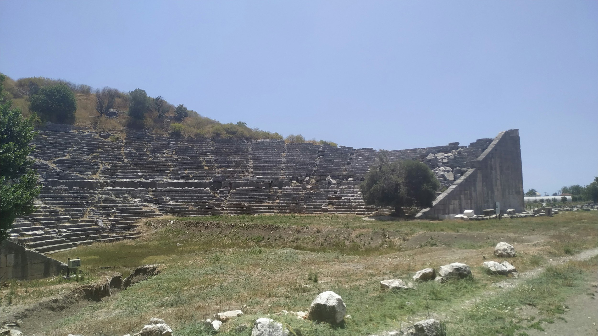 Who Wrote 2 Thessalonians?