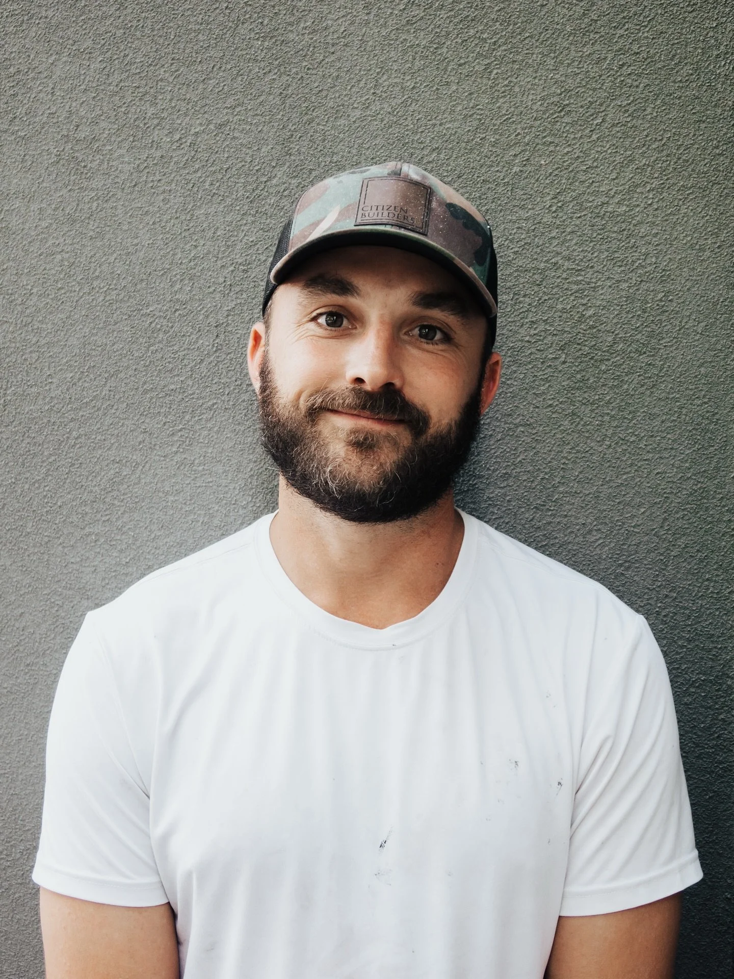 Meet Max 🤝 Our Superintendent here at Citizen Builders. Here&rsquo;s what you can expect from him on the job site:

Project Oversight: Max is the go-to person for all things construction, ensuring that projects run smoothly from start to finish.

Te