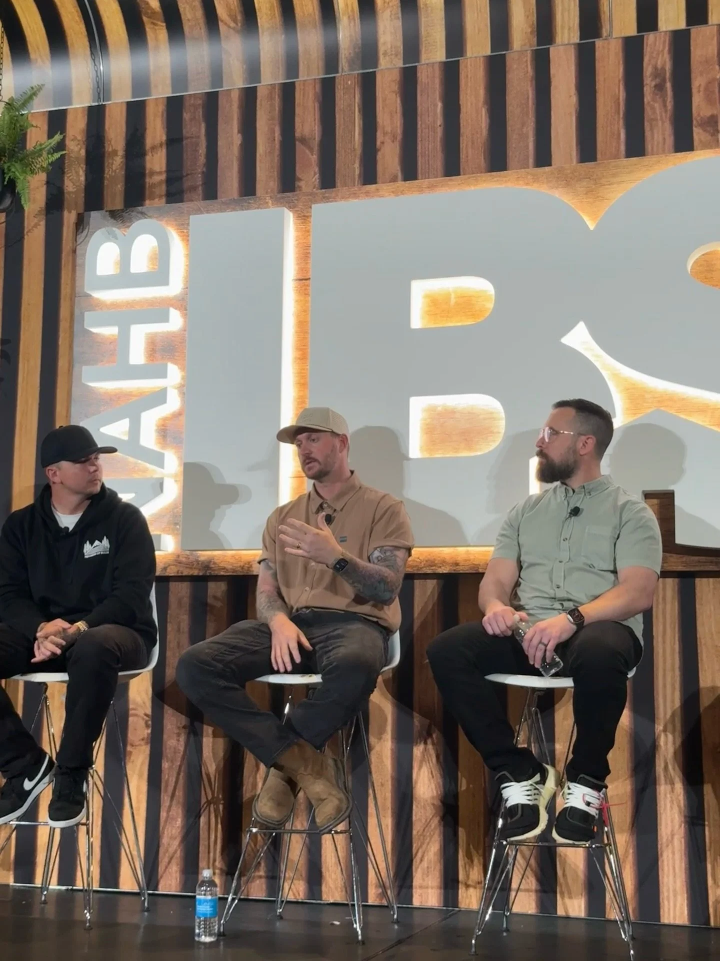 Feeling incredibly grateful for the opportunity to speak at the 2026 NAHB International Builders&rsquo; Show🌟 With nearly 130,000 attendees.

The energy was electric, showcasing groundbreaking products and over 130 inspiring education sessions fille