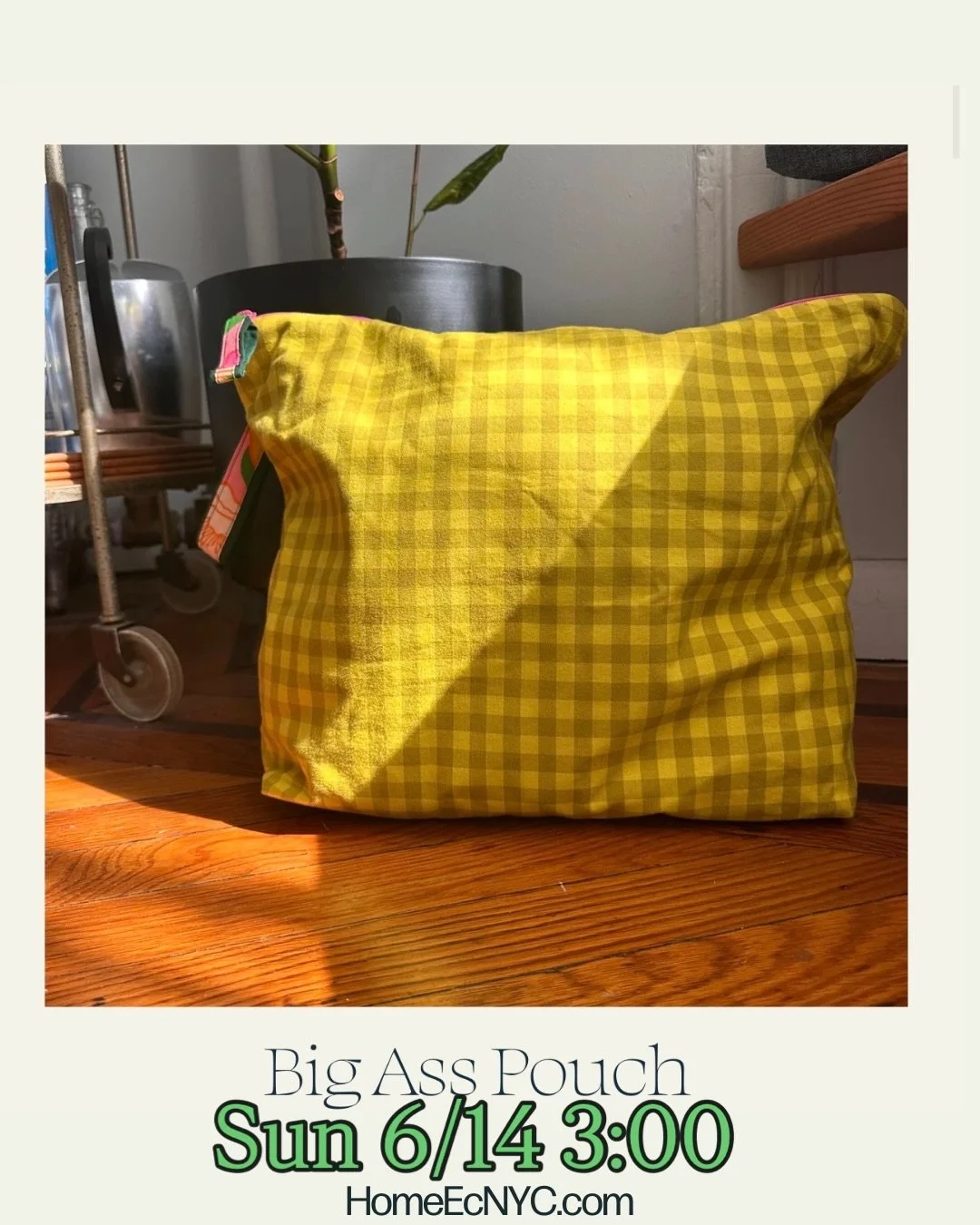 The perfect project bag for #knitters🧶, separating your delicates in a suitcase✈️, prepping for the potential overnight after date  no.3😉, or  gifts🎁- cute! Whether you're carrying essentials or the weight of the world, Big Ass Pouch is ttthe clas