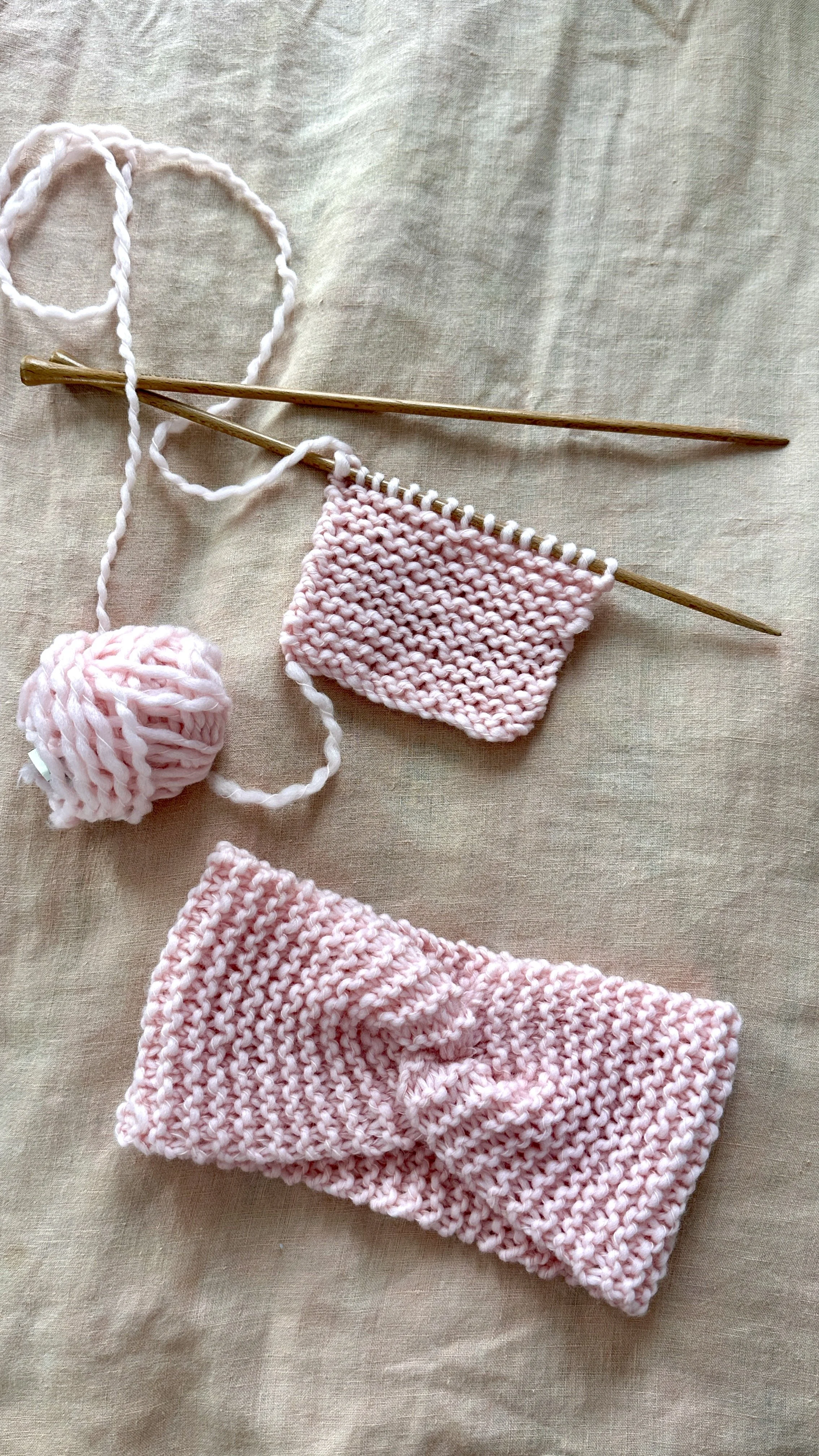 Knitting 101 - Customizable Earwarmers