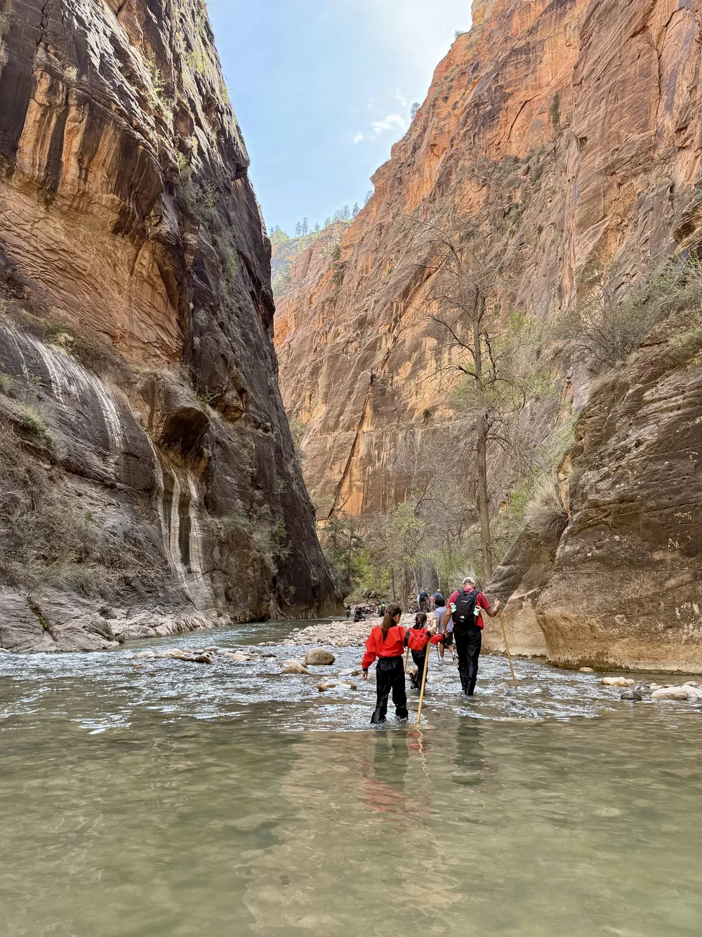 narrows_hike_zion