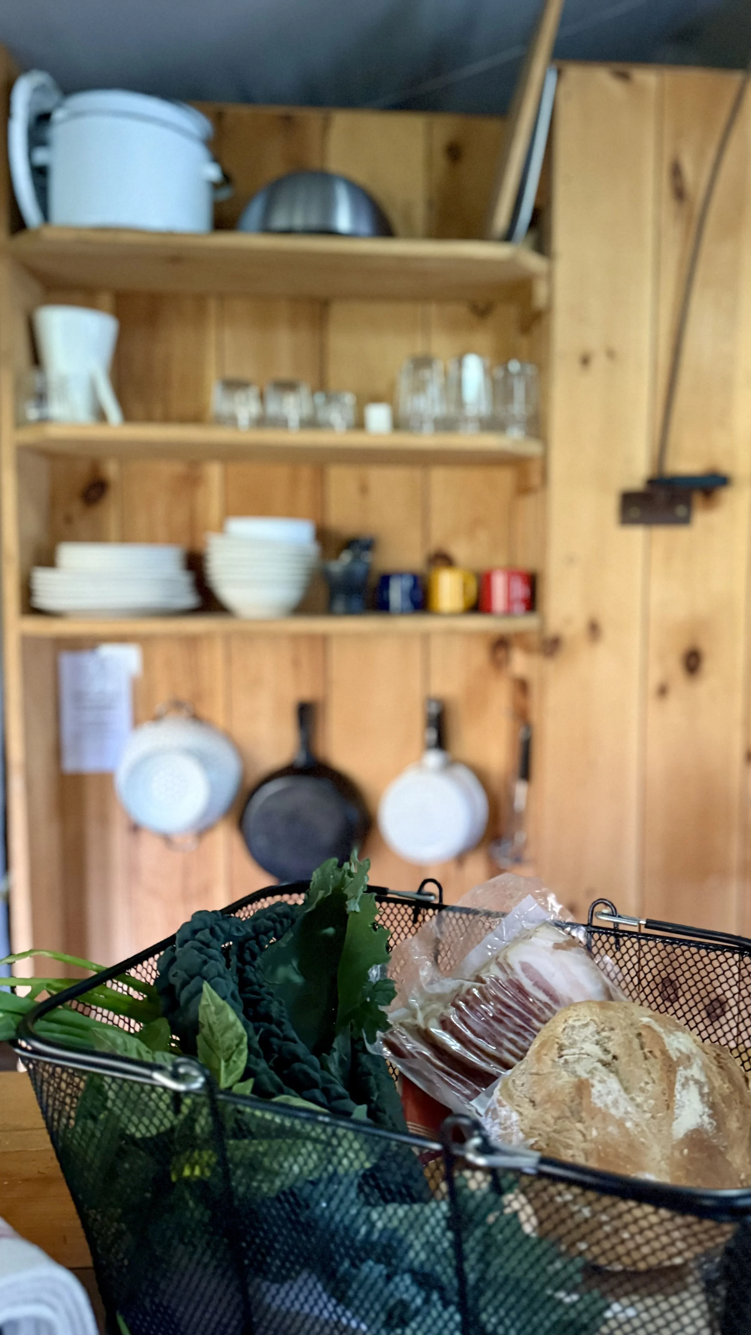 breakfast-basket