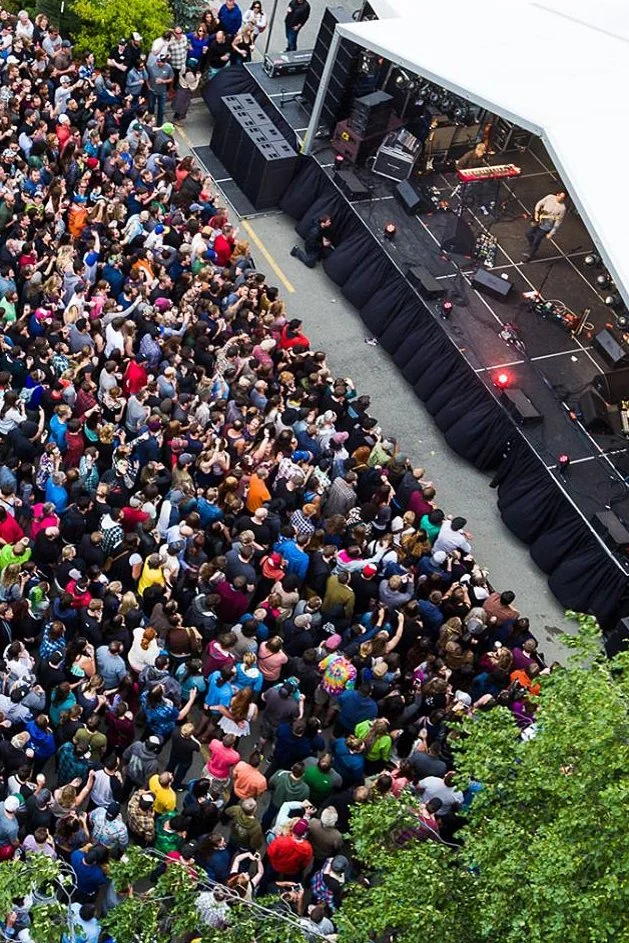 Mooses-Tooth-First-Tap-Concert-Anchorage-Alaska-crowd-summer.jpg