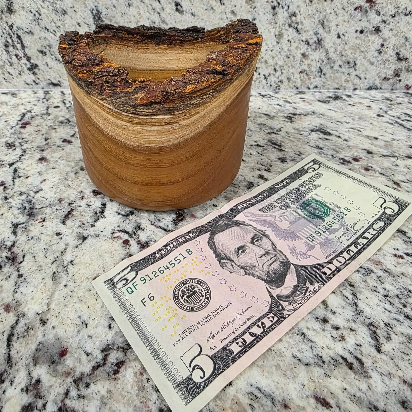 LIve Edge Pencil Cup