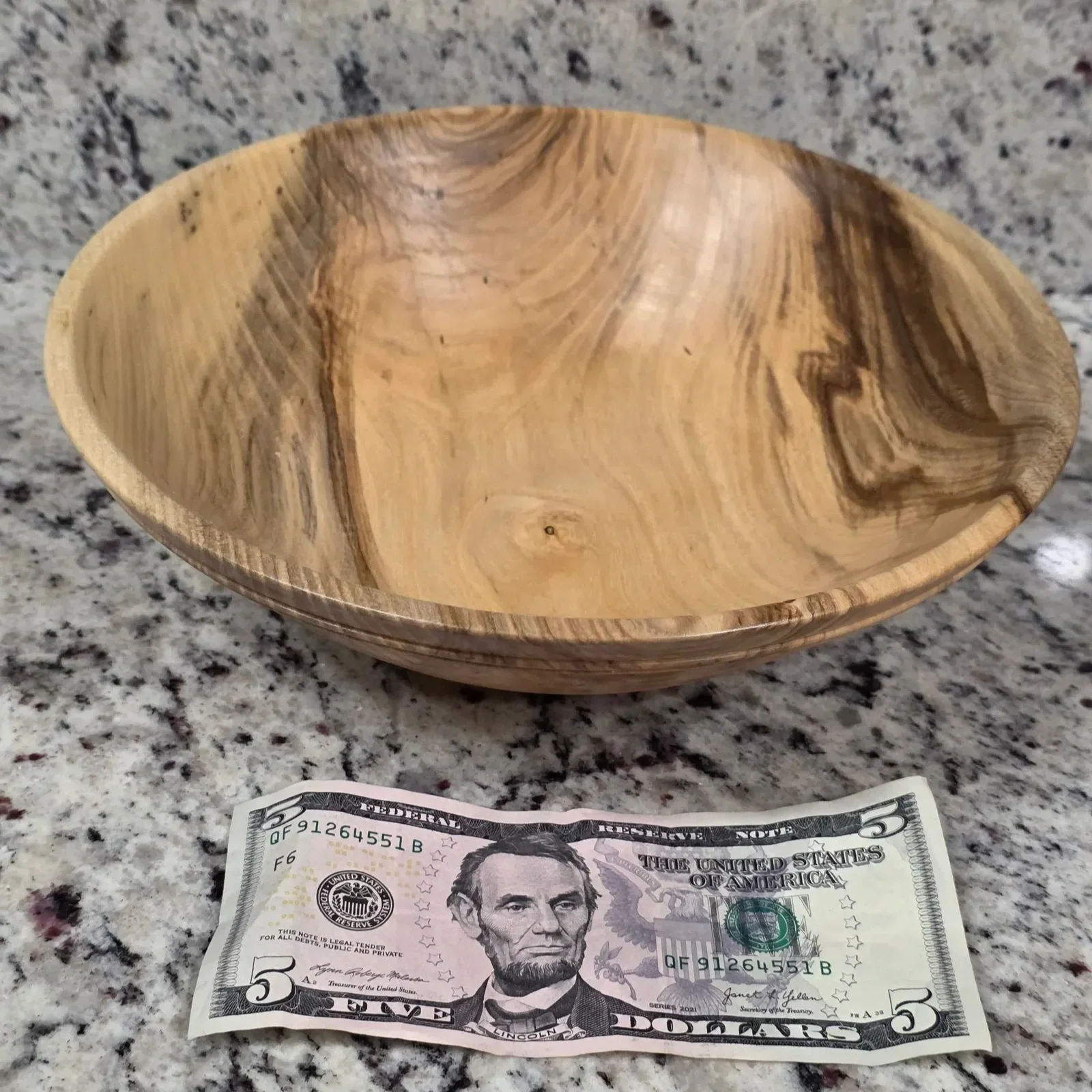 Hackberry Serving Bowl with Double Beaded Rim
