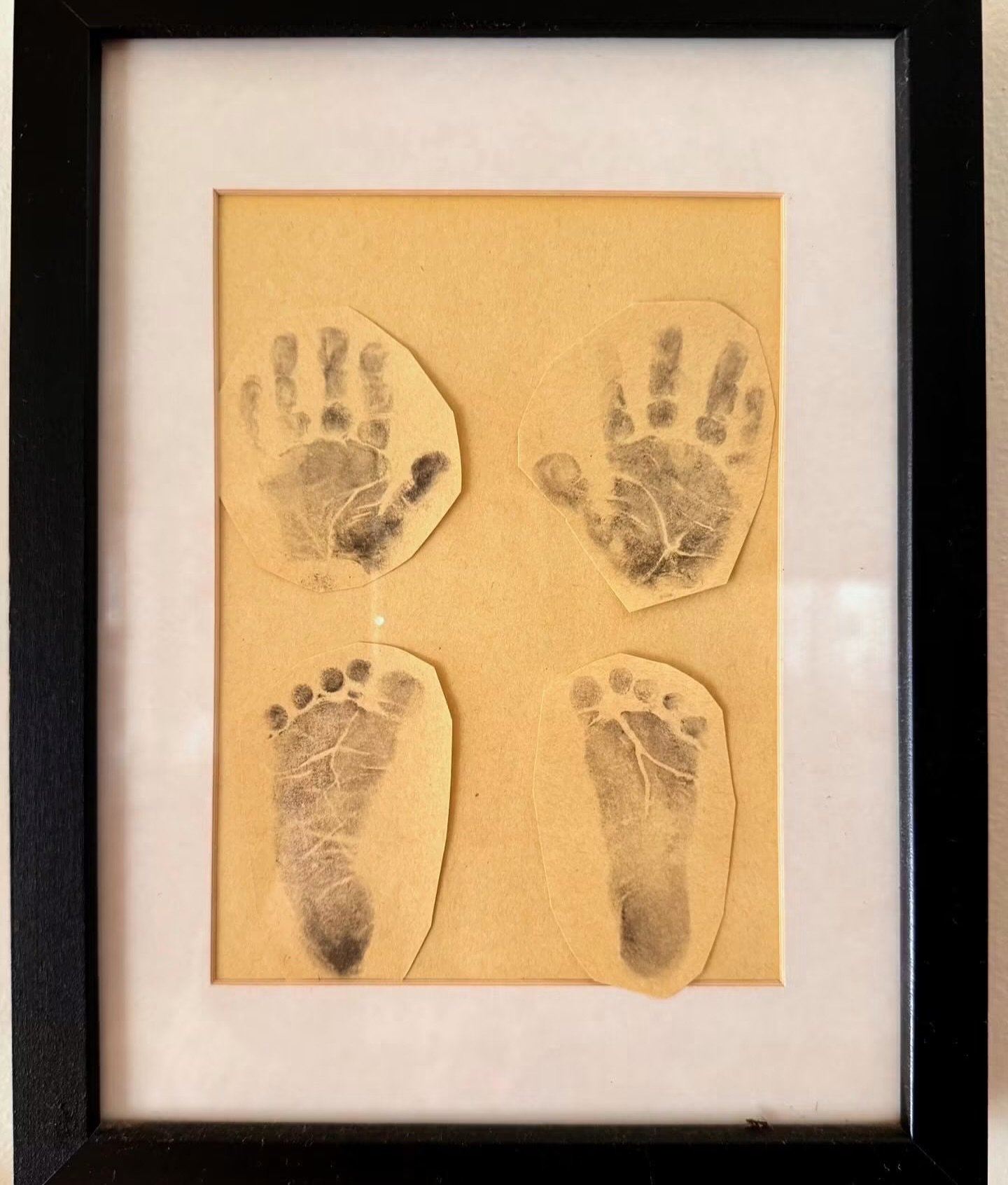 💫23 years ago today marks the turning point of my life. 

I was 8 months pregnant with my first child. On this one day, my life completely changed. 

I had a sudden placenta abruption and my baby girl, Grace, died almost immediately. Because of this