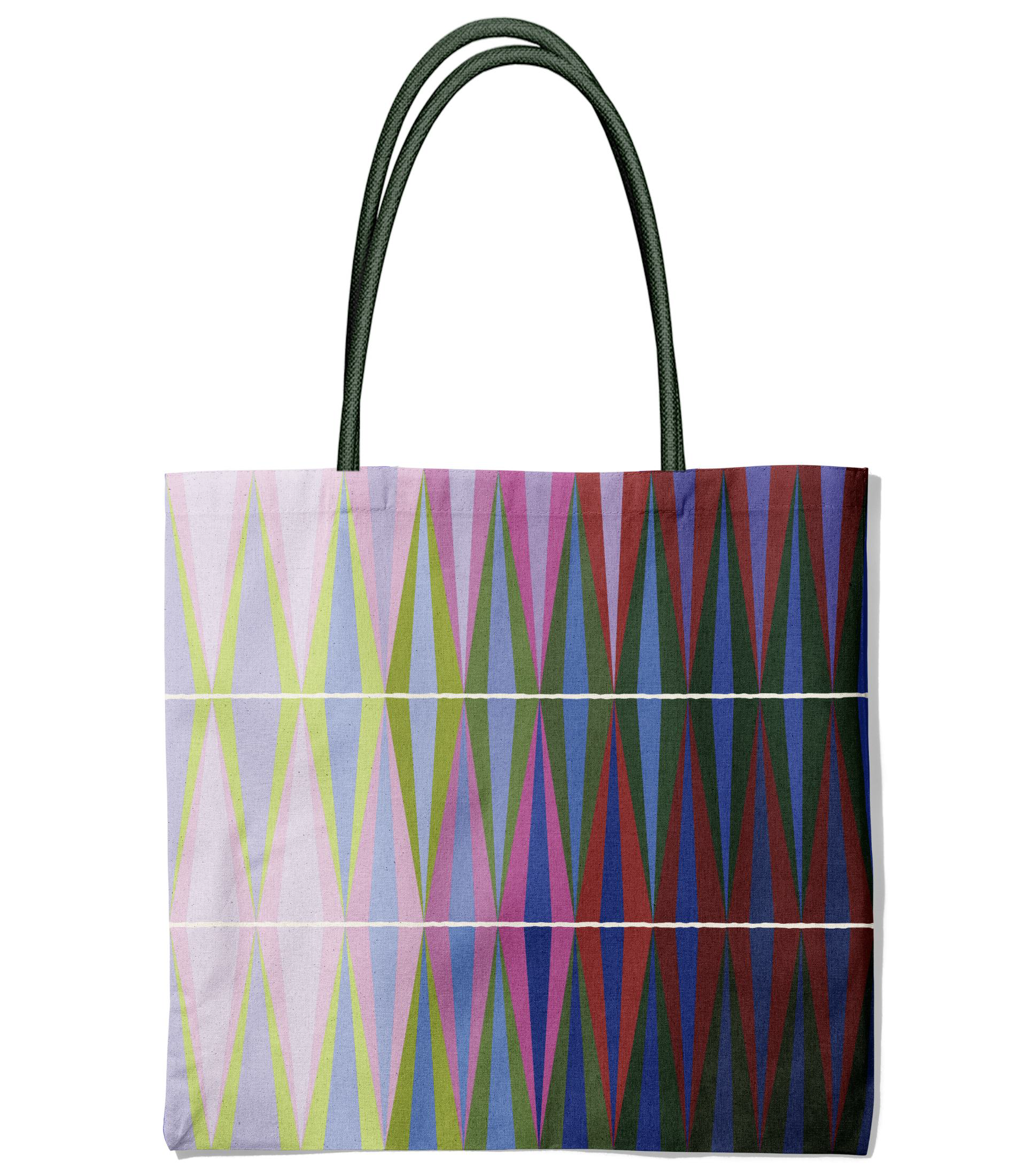 Tote bag_01.png