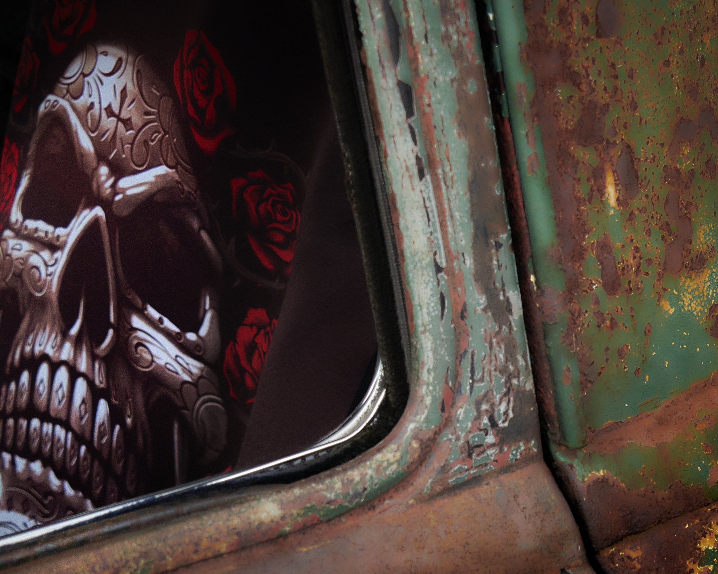 Skull and Roses.jpg