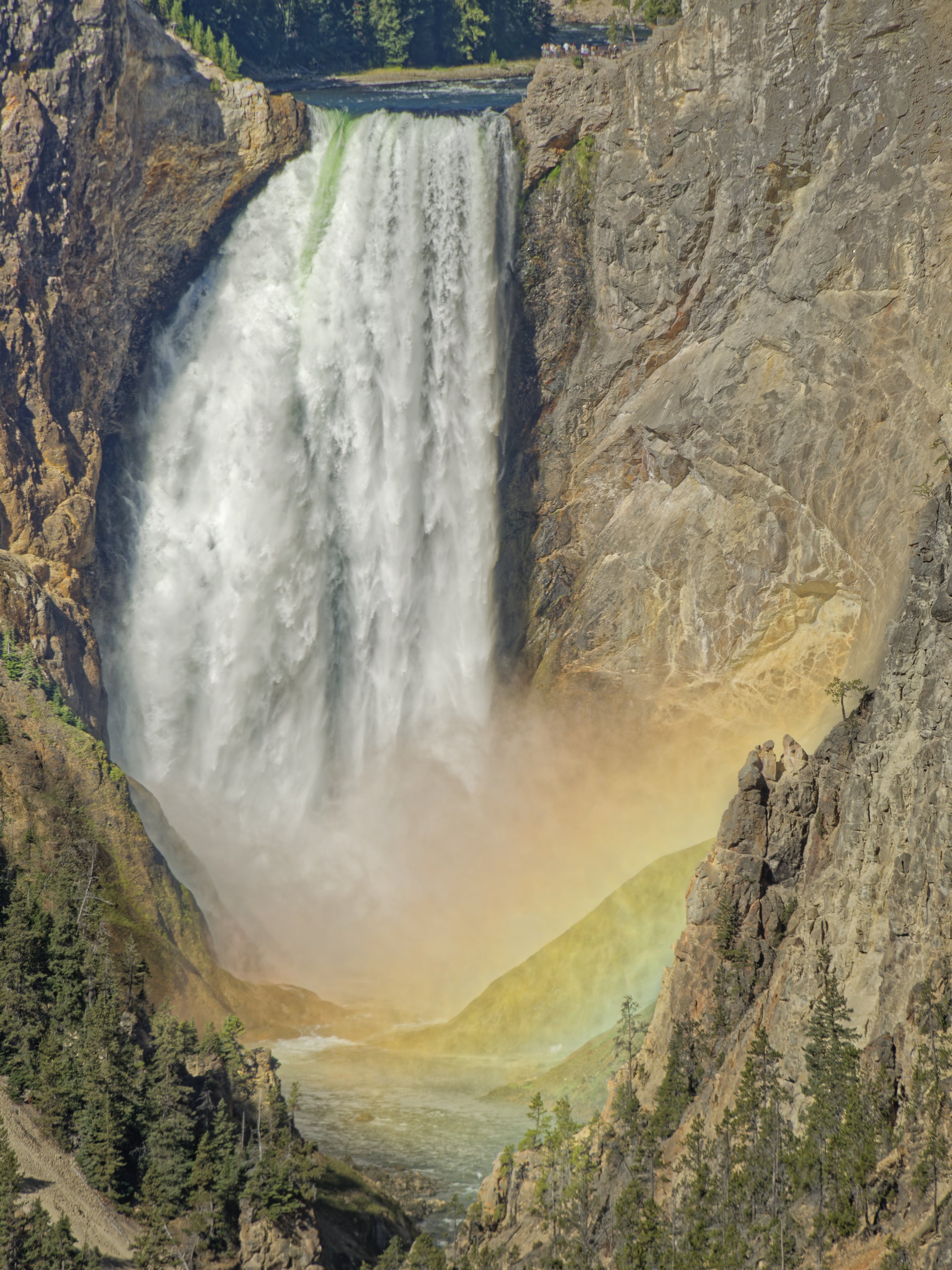 Rainbow at the Lower Falls smaller.jpg