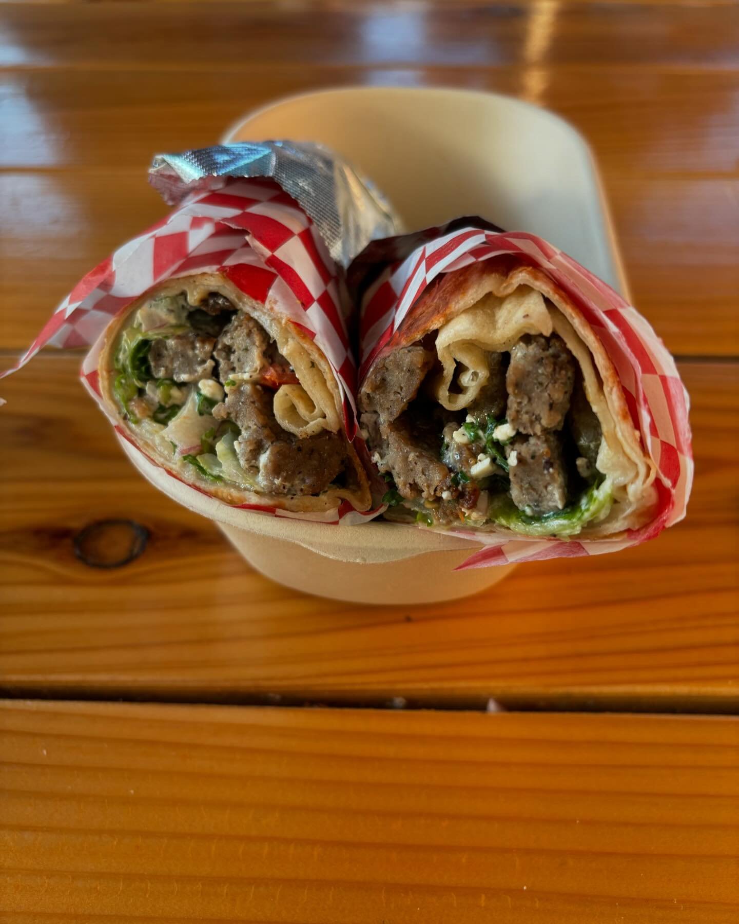 Nothing wrong with a lamb wrap from @gyroworld2023!  Pairs nicely with a Patio Pale from @migrationbrewing.

Happy Friday, enjoy!

#portlandpatios #portlandsummer #portlandweekend #sedivision #middleeasternfood #pdxeats