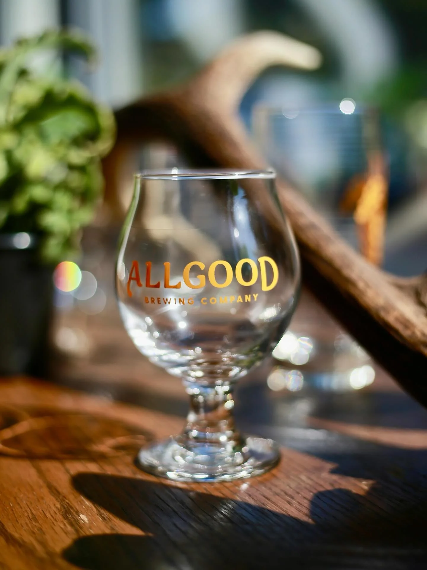 @allgoodbrewingco will be filling seats and filling glasses starting October 1st! We can&rsquo;t wait! Big thanks to @bridgetownbites for their recent spotlight! 🍻 

#comingsoon #softopening #pdxbreweries #portlandbeer