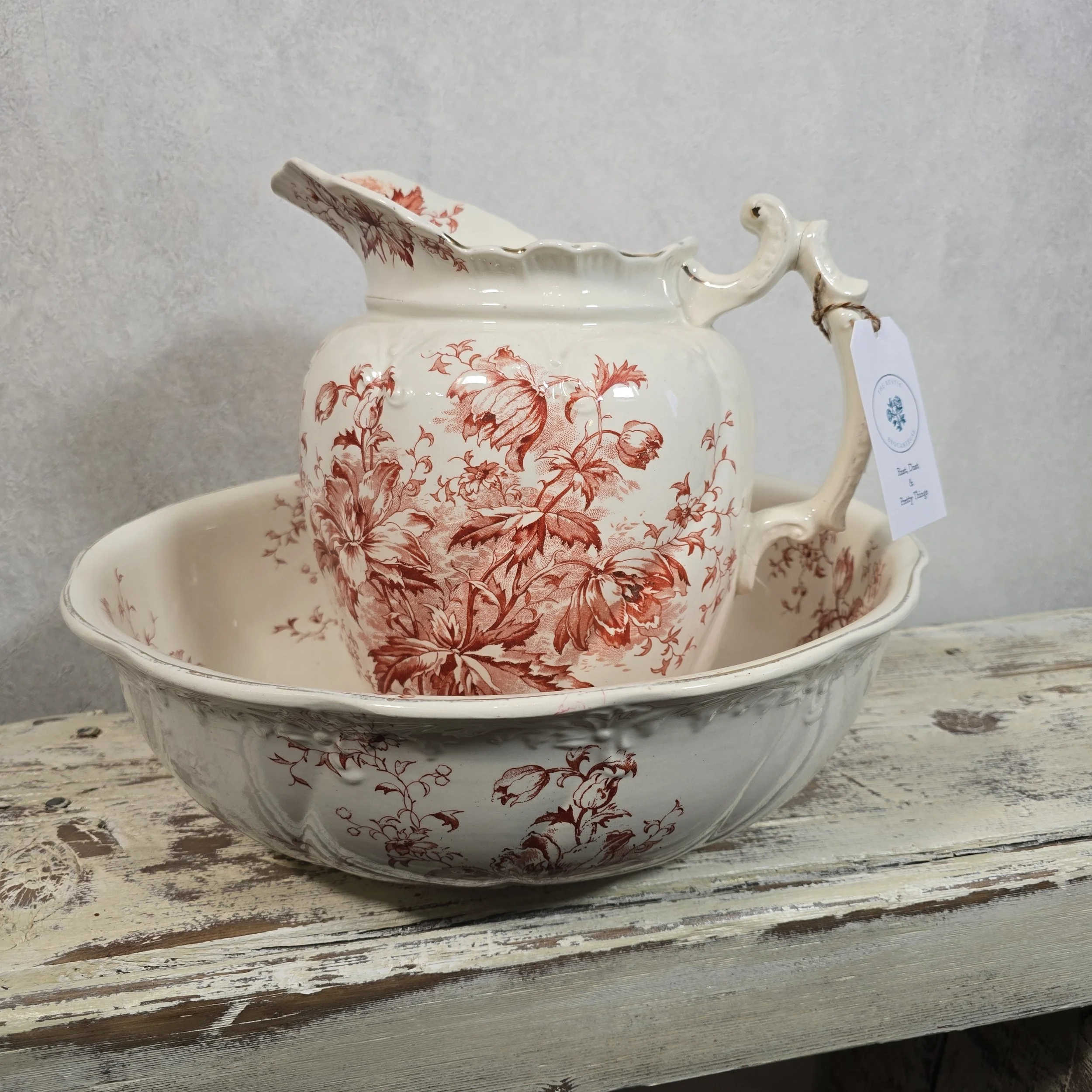 Queen Anne basin and pitcher in excellent shape.  No cracks, crazing or chips.   $125