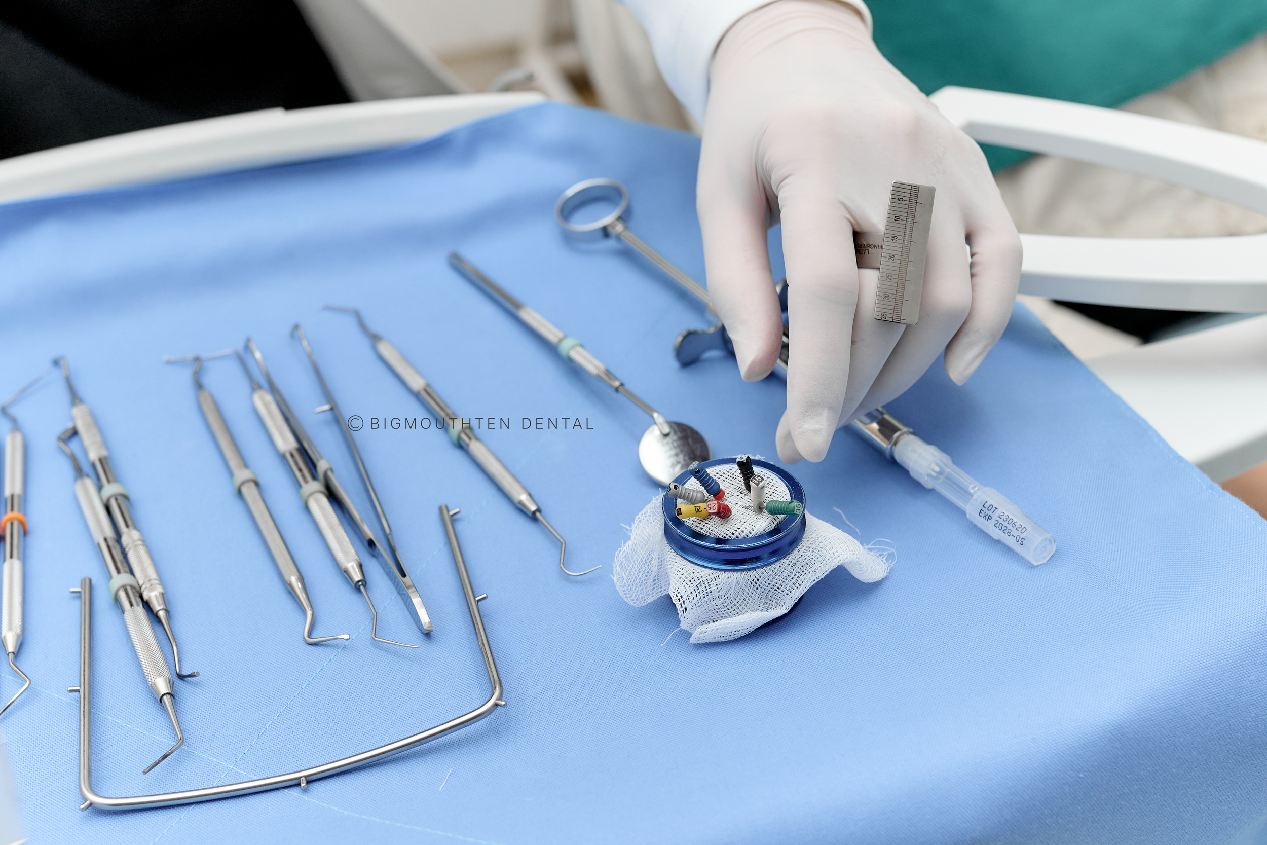 เครื่องมือรักษารากฟันในคลินิกทันตกรรม เชียงใหม่ | root canal treatment tools used in chiangmai clinic