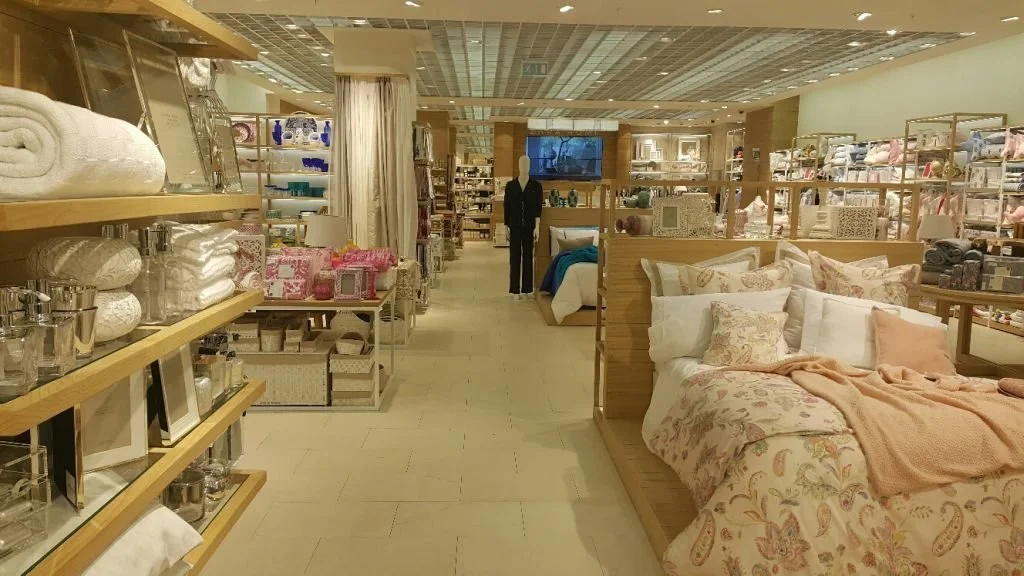 z_a_Home_Silver_Mall_04-1024x576.jpg