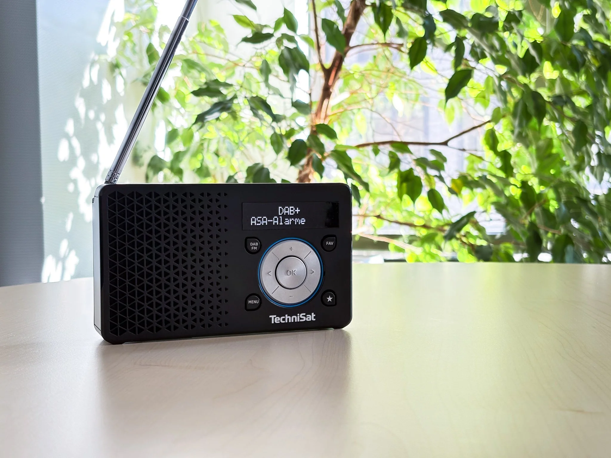 Sicherheitsmeldungen im DAB+ Radio: Media Broadcast und Deutschlandradio starten Service „ASA DE“ zum bundesweiten Warntag