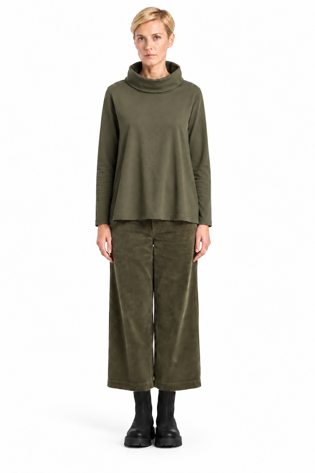 226S10 Cooles Kragenshirt A-Form aus Viscose-Jersey MOOS