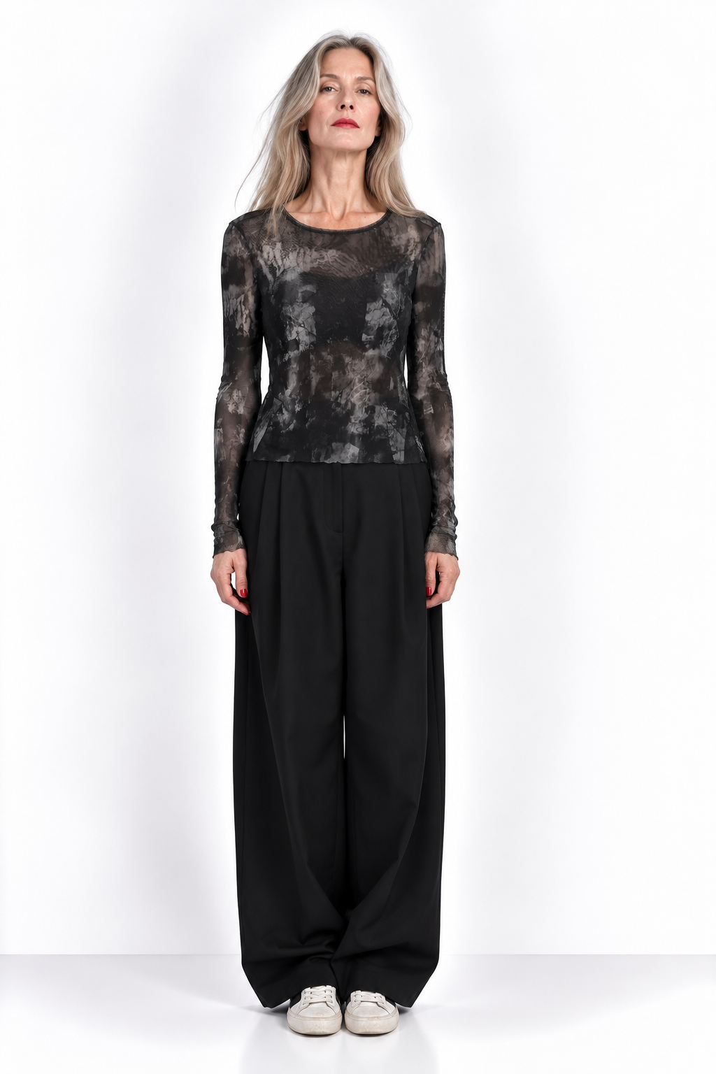 226S04 Tolles Shirt aus elastischem Mesh Batiklook GREY-NERO