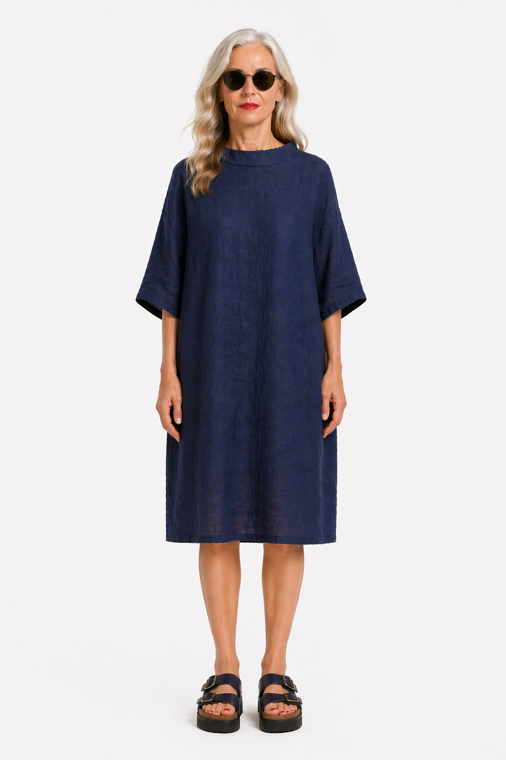 Sommerliches Kragenkleid aus gewaschenem Leinen Art. 126K05