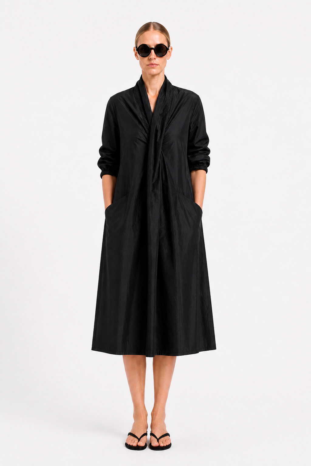 Cooles Kleid "LIGHT TAFFETA" m. Faltendetail Art. 224K05