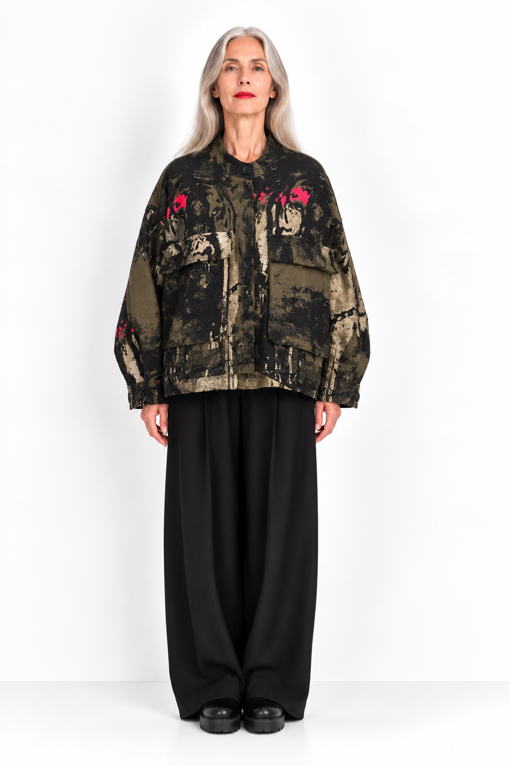 226J09 Ausgefallene Jacke im "TIGER" Look