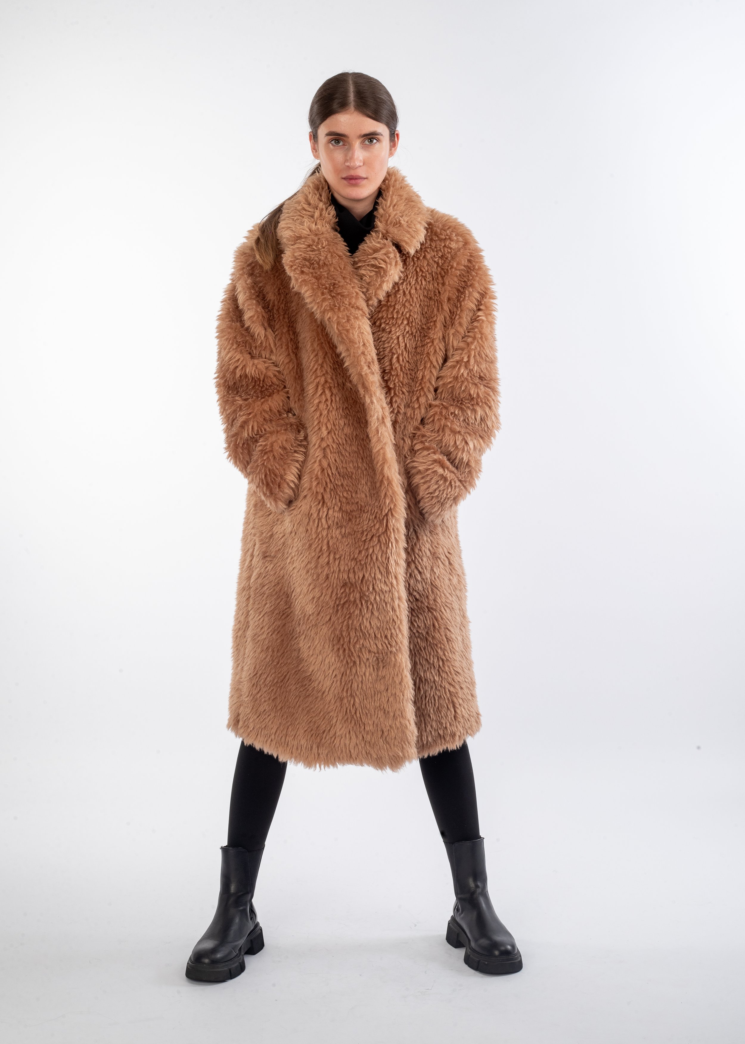 224m03_camel-699.jpg