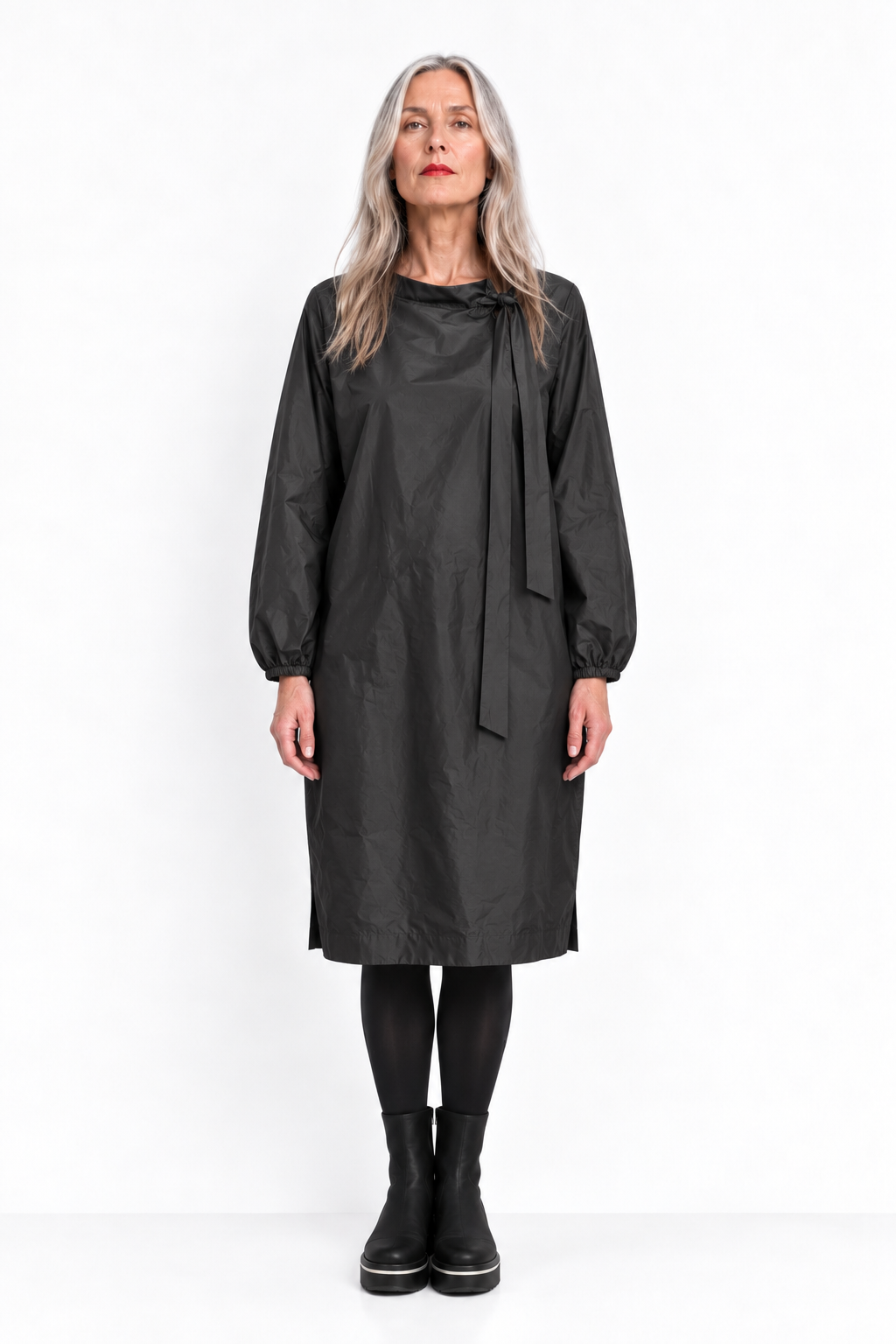 225K09 Cooles Kleid "LIGHT TAFFETA" mit Band NERO