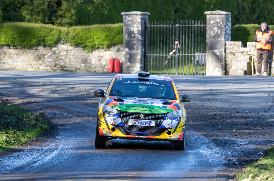 England edges McFall in thrilling MIJRS battle at Birr