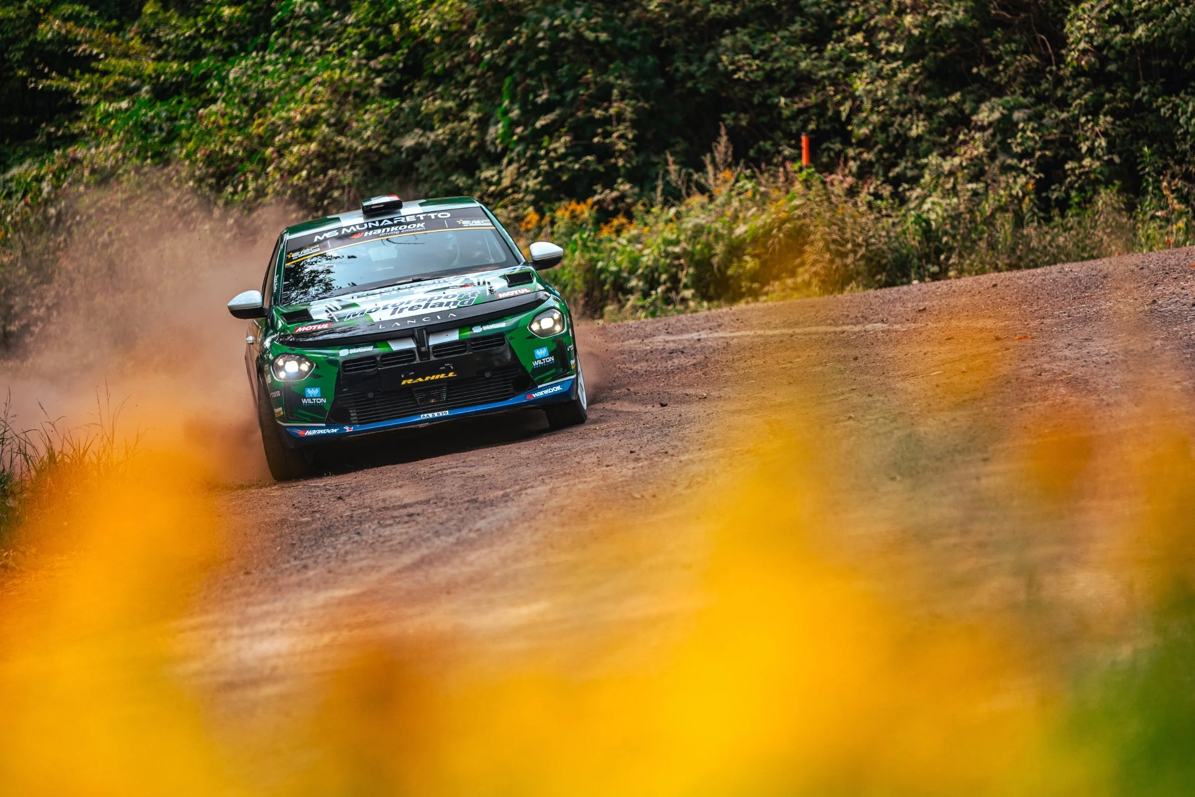 Car on stages 3.jpg