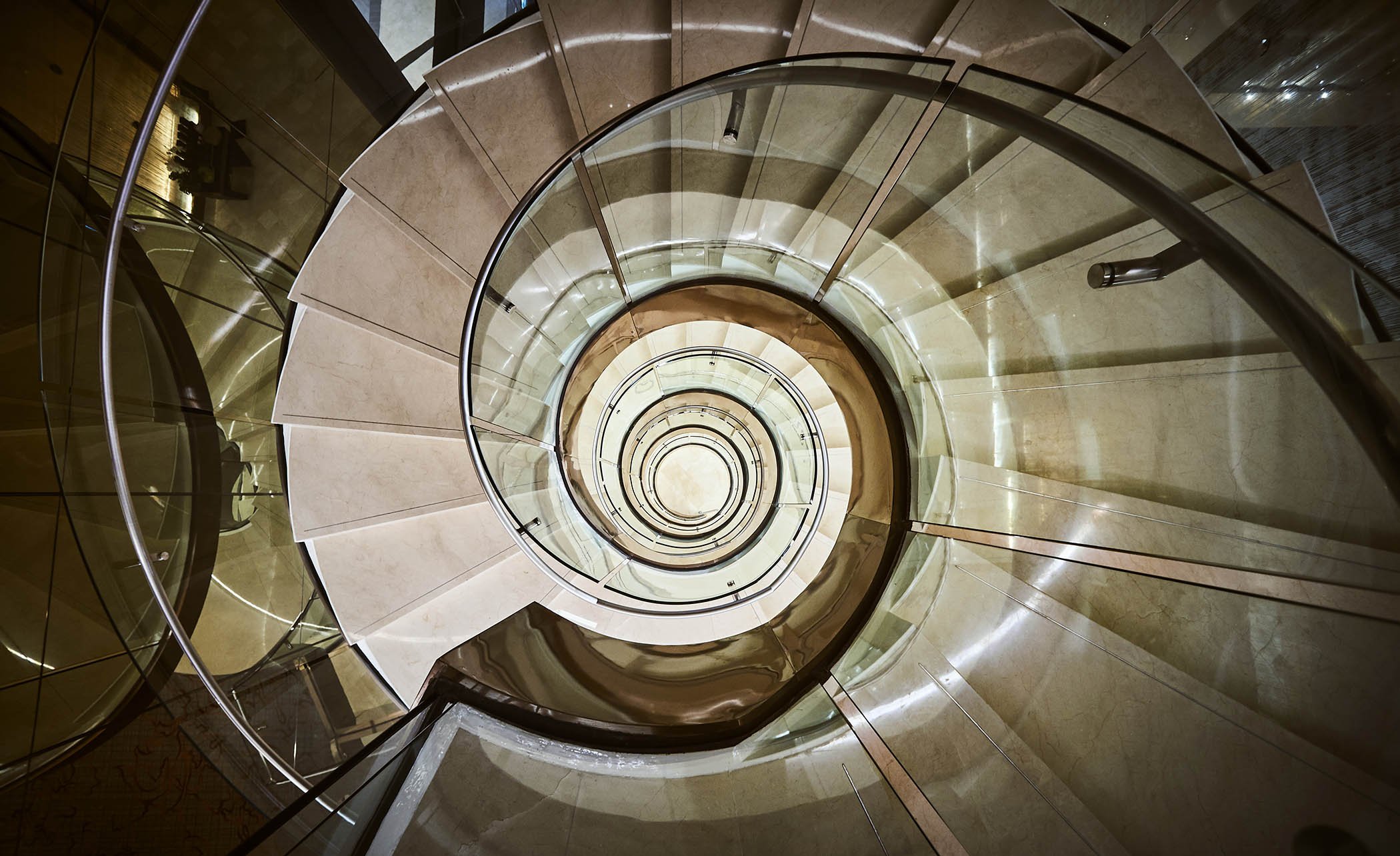 SpiralStaircase_01.jpg